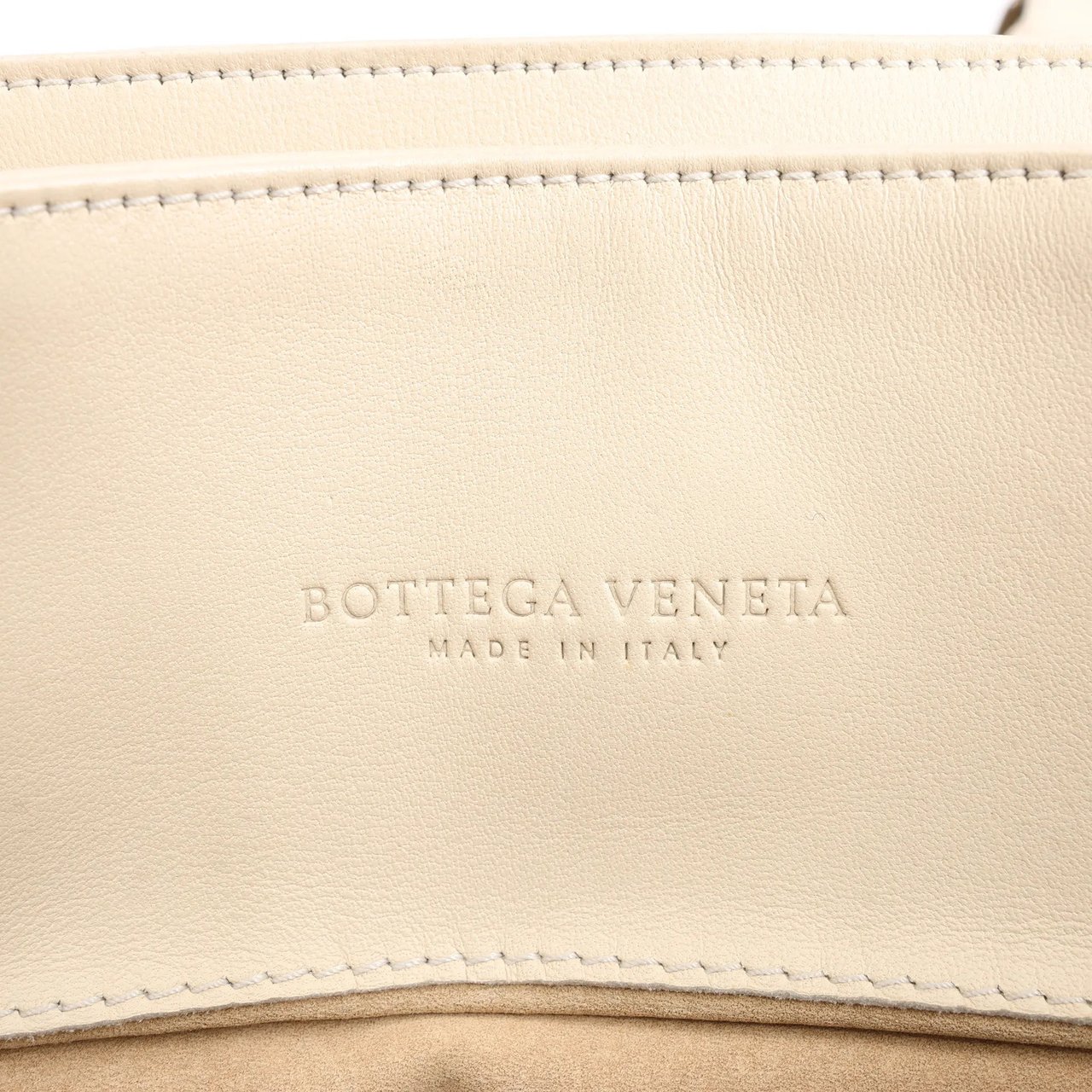 Bottega Veneta Bottega Veneta Intrecciato Roma Leather Handbag in Beige 171265 Beige