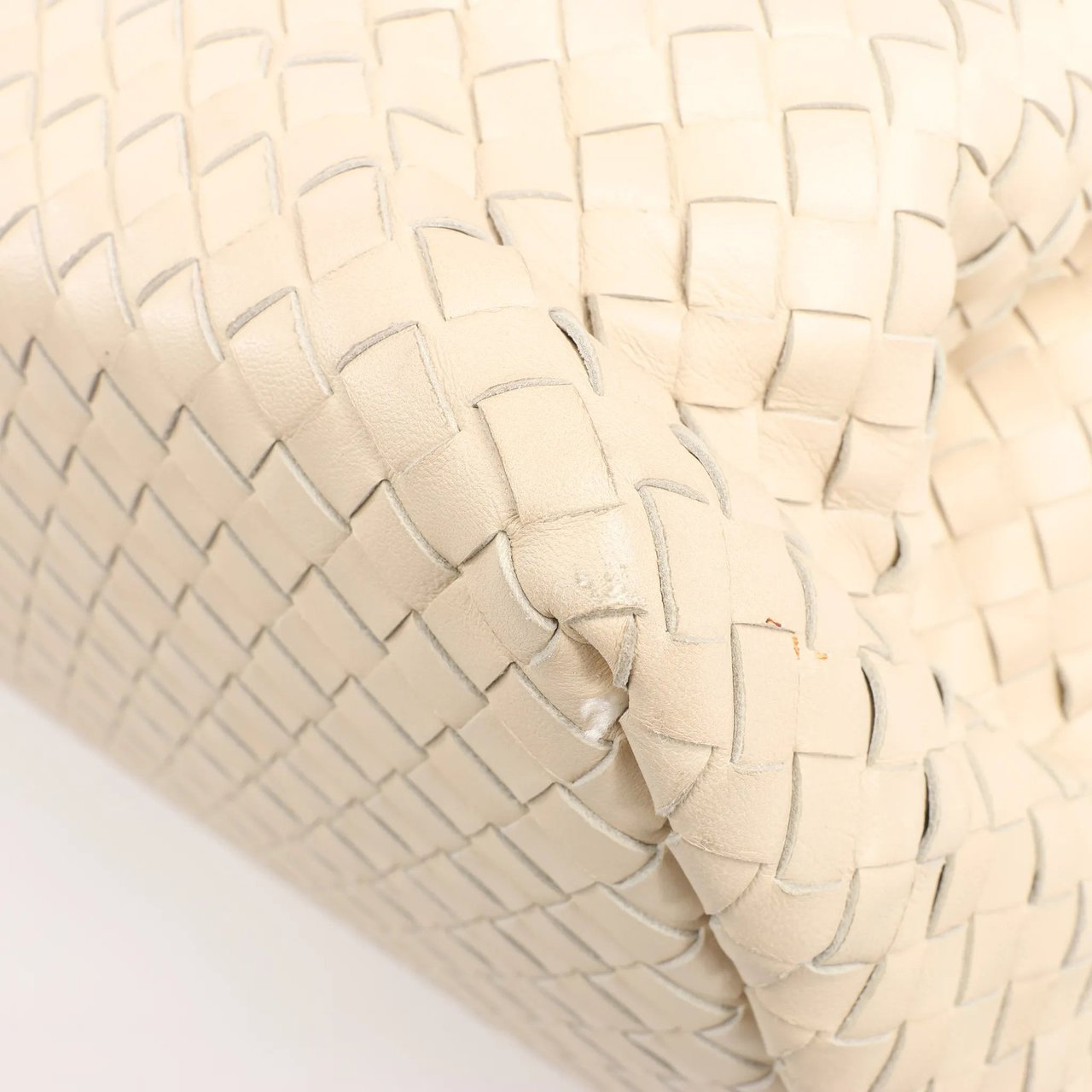 Bottega Veneta Bottega Veneta Intrecciato Roma Leather Handbag in Beige 171265 Beige