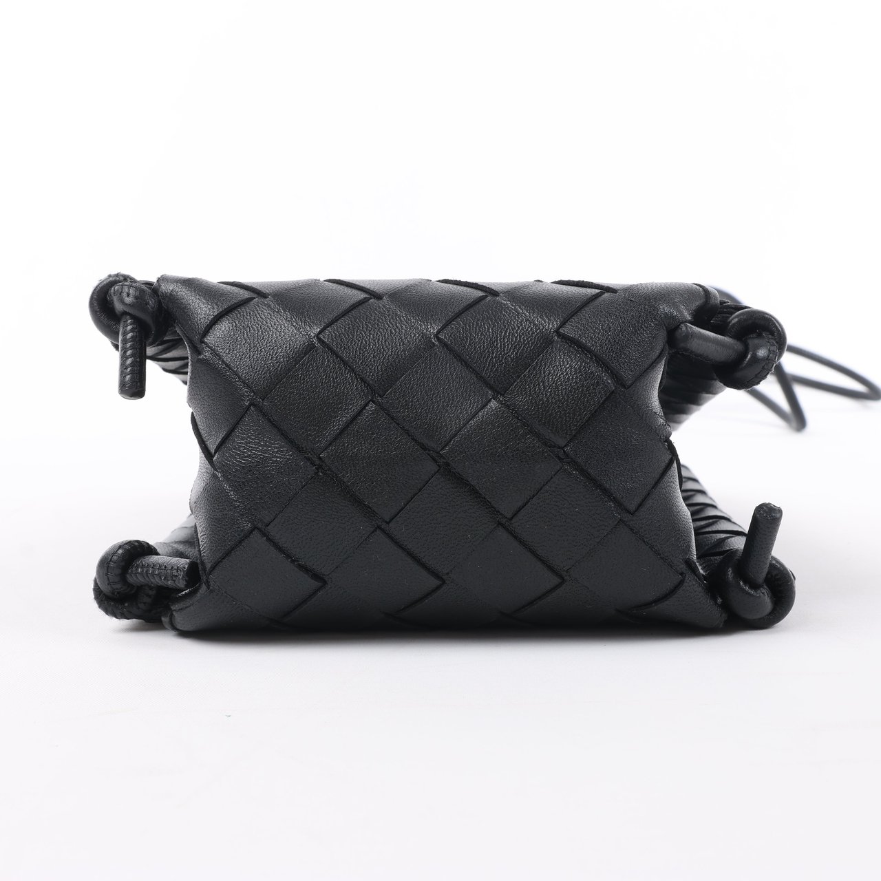 Bottega Veneta Bottega Veneta Intrecciato Leather Shoulder bag in Black Zwart