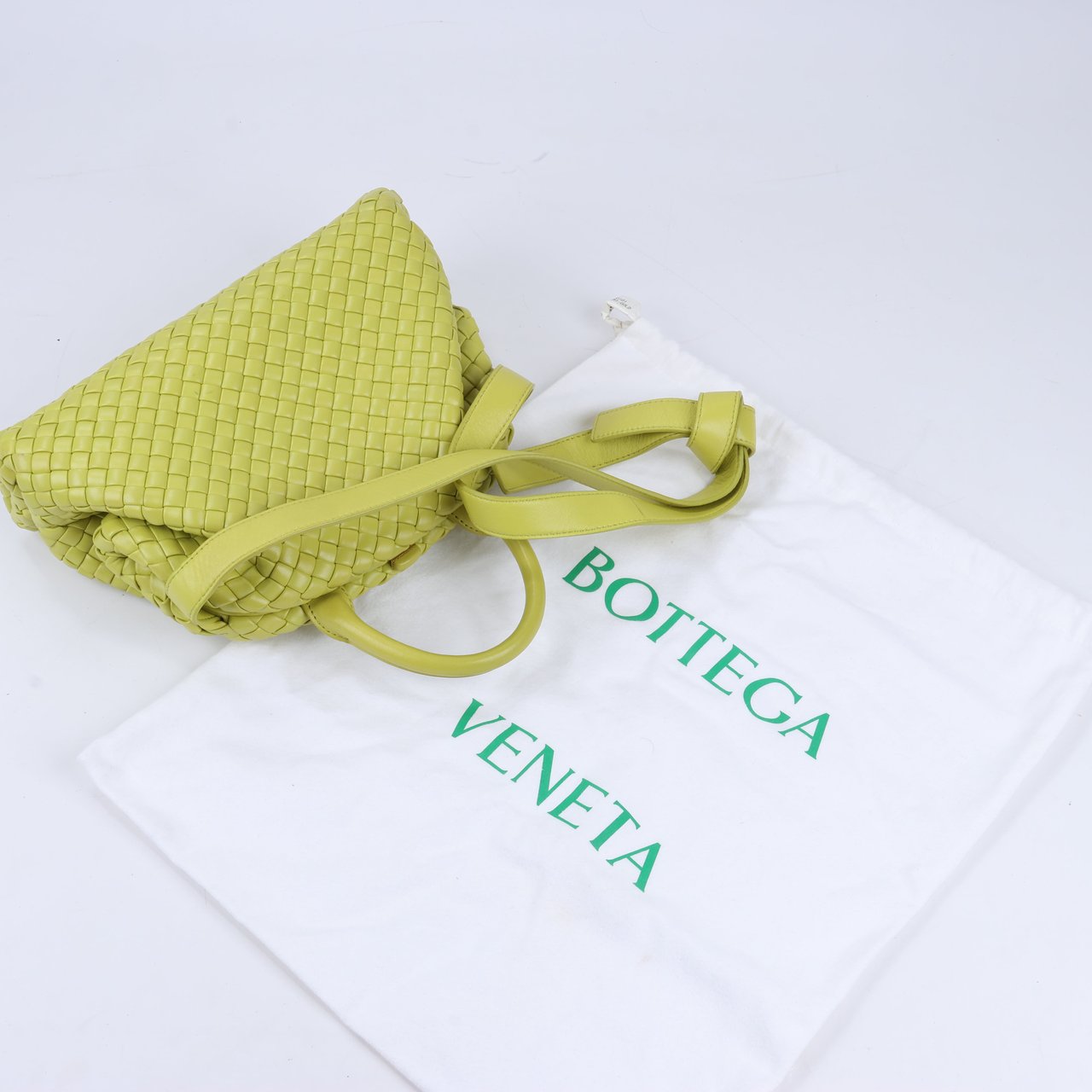 Bottega Veneta Bottega Veneta Intrecciato Small Leather 2Way Handbag in Yellowish Green Groen