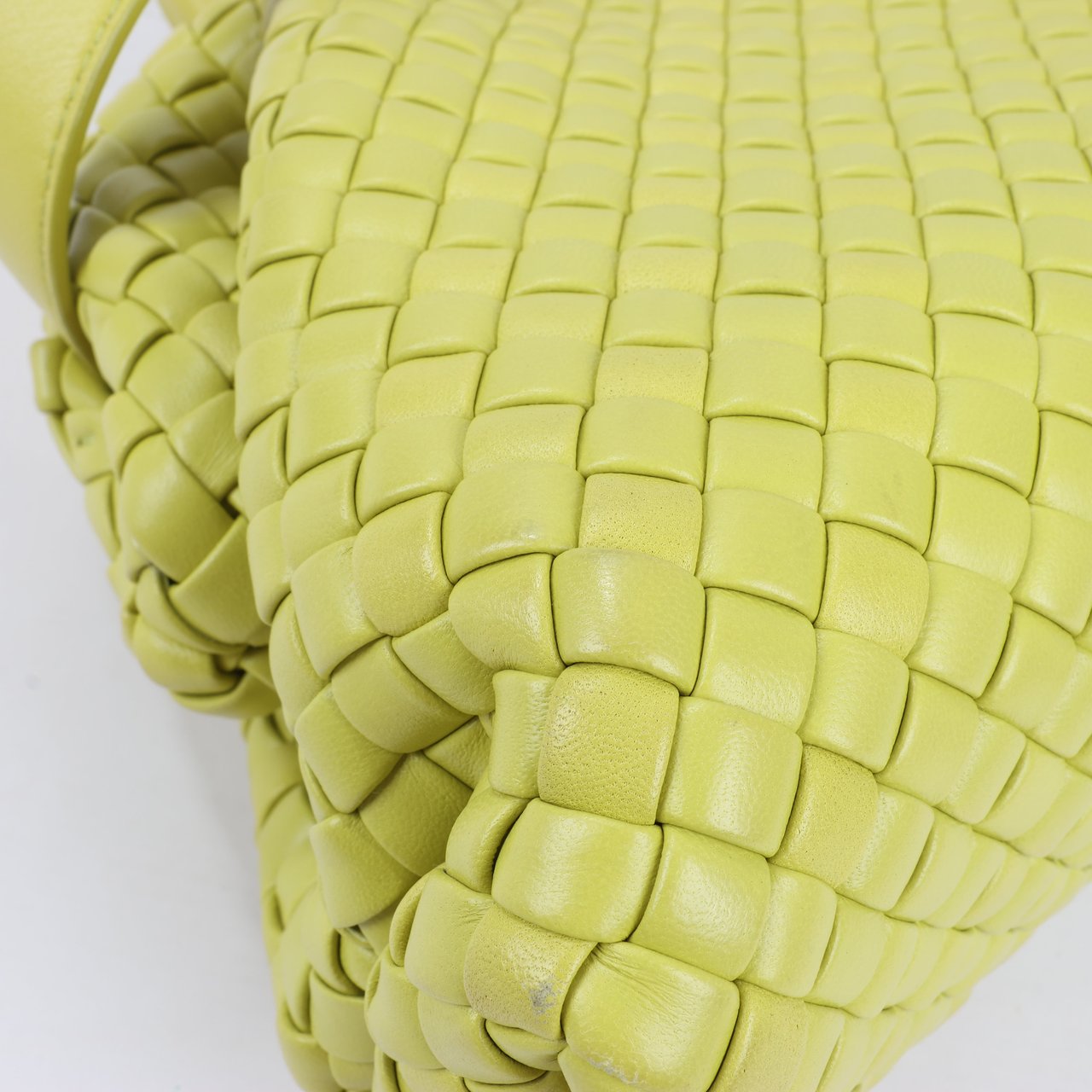 Bottega Veneta Bottega Veneta Intrecciato Small Leather 2Way Handbag in Yellowish Green Groen