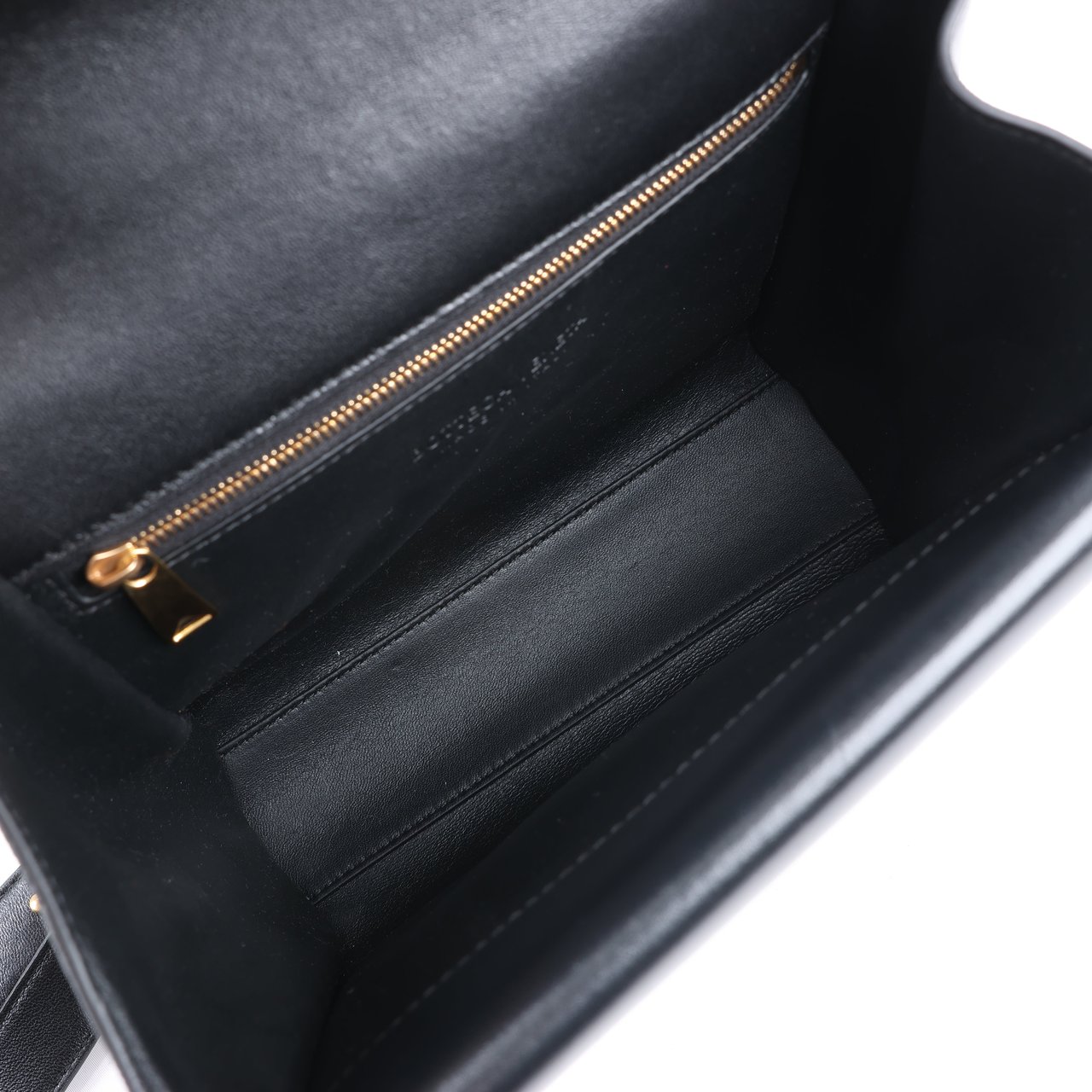 Bottega Veneta Bottega Veneta Box Calfskin Nappa Clip Shoulder Bag in Black Zwart