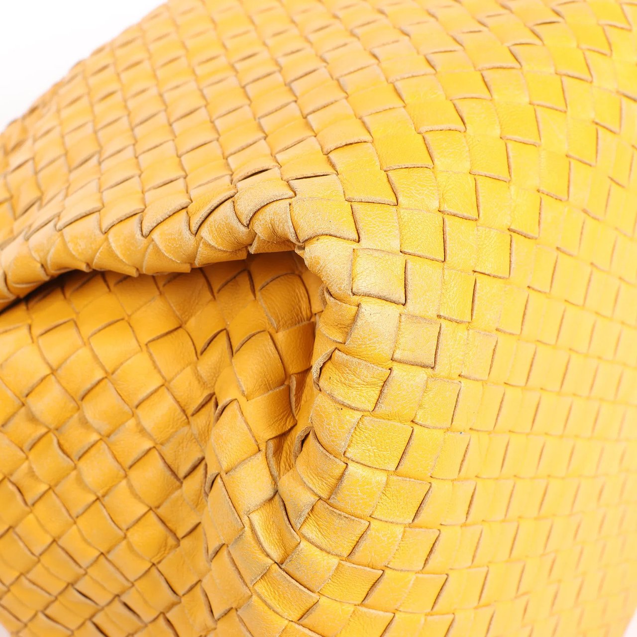 Bottega Veneta Bottega Veneta Intrecciato Leather Shoulder Bag in Yellow Geel