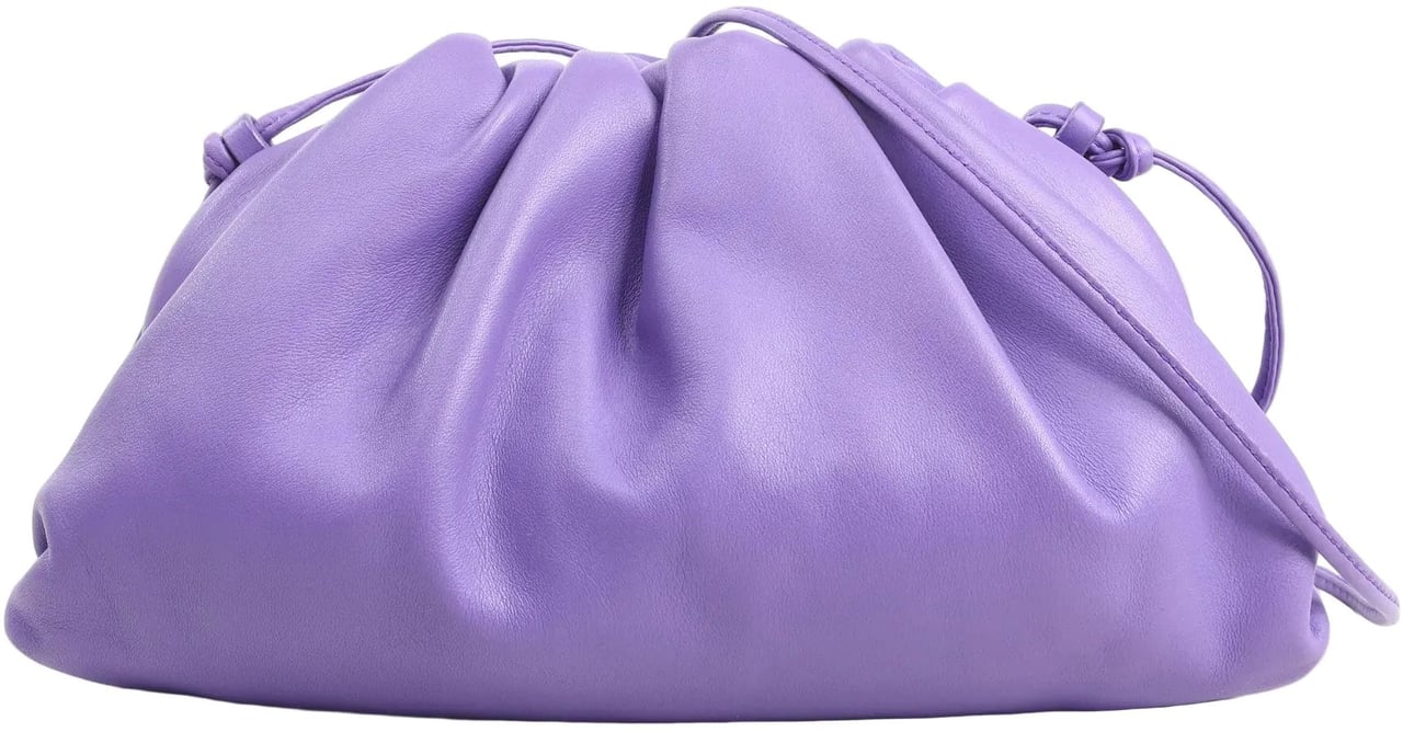 Bottega Veneta Bottega Veneta Mini The Pouch Leather Crossbody bag in Purple Paars