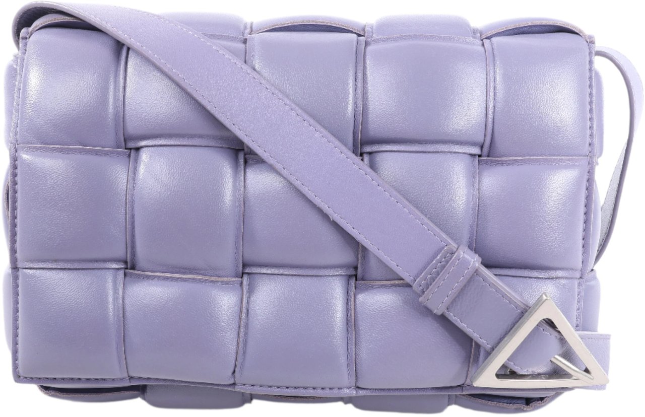 Bottega Veneta Bottega Veneta Padded Cassette Maxi Intrecciato Leather Shoulder Bag in Purple Paars