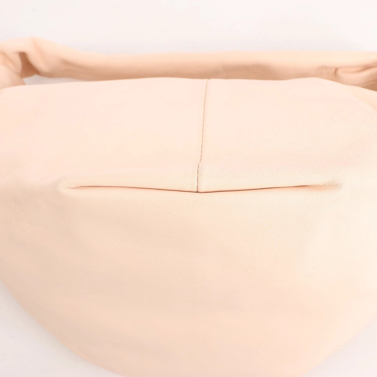 Bottega Veneta BOTTEGA VENETA Double Knot Mini Leather Handbag in Pink Roze