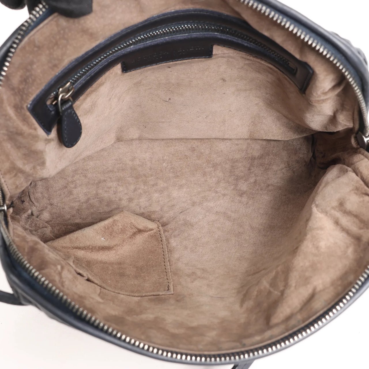 Bottega Veneta Bottega Veneta Nodini Intrecciato Leather Crossbody Bag in Black Zwart