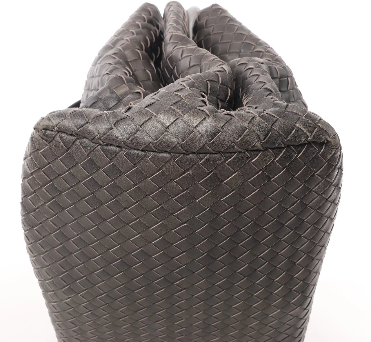 Bottega Veneta Bottega Veneta Intrecciato Roma Leather Handbag in Gray Grijs