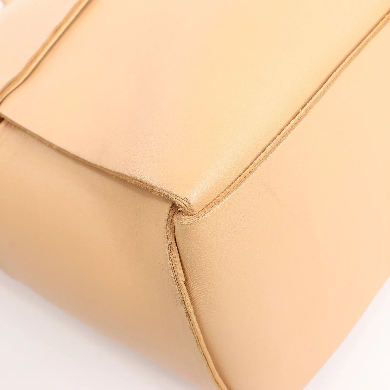 Bottega Veneta Bottega Veneta The Arco Maxi Intrecciato Large Leather Handbag in Beige Beige