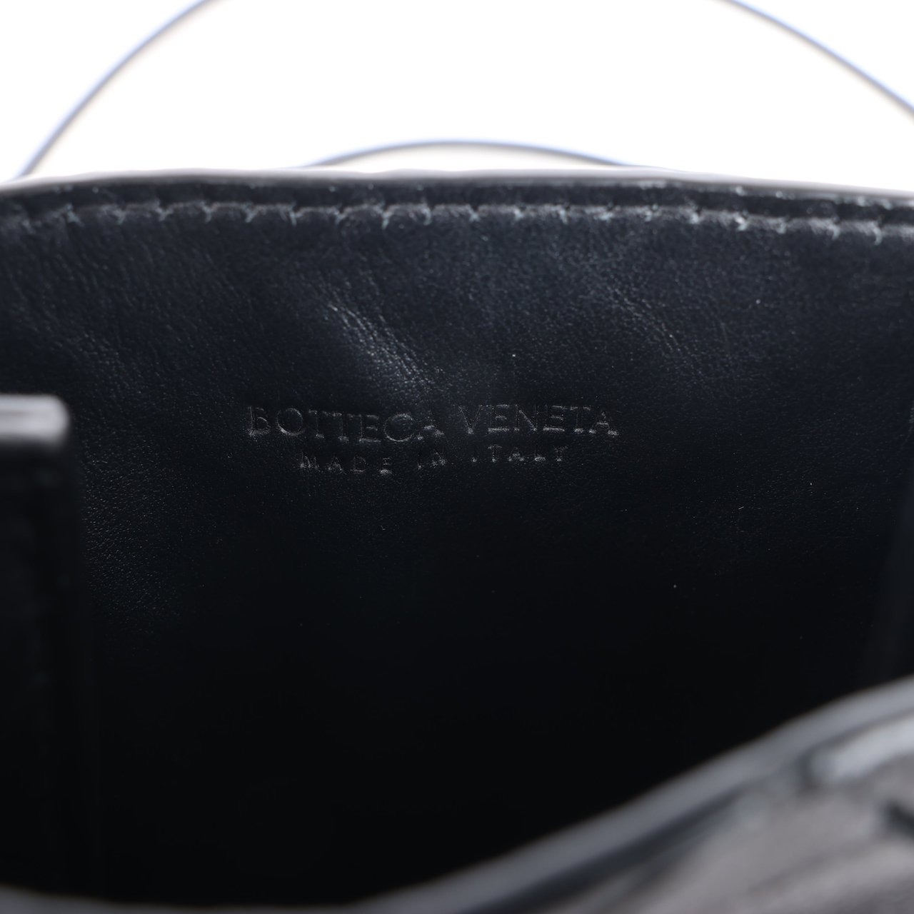 Bottega Veneta Bottega Veneta Intrecciato Leather Shoulder bag in Black Zwart