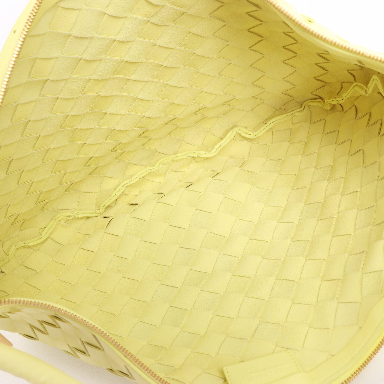 Bottega Veneta Bottega Veneta Intrecciato Medium Turns Pouch Leather Shoulder bag in Yellow Geel