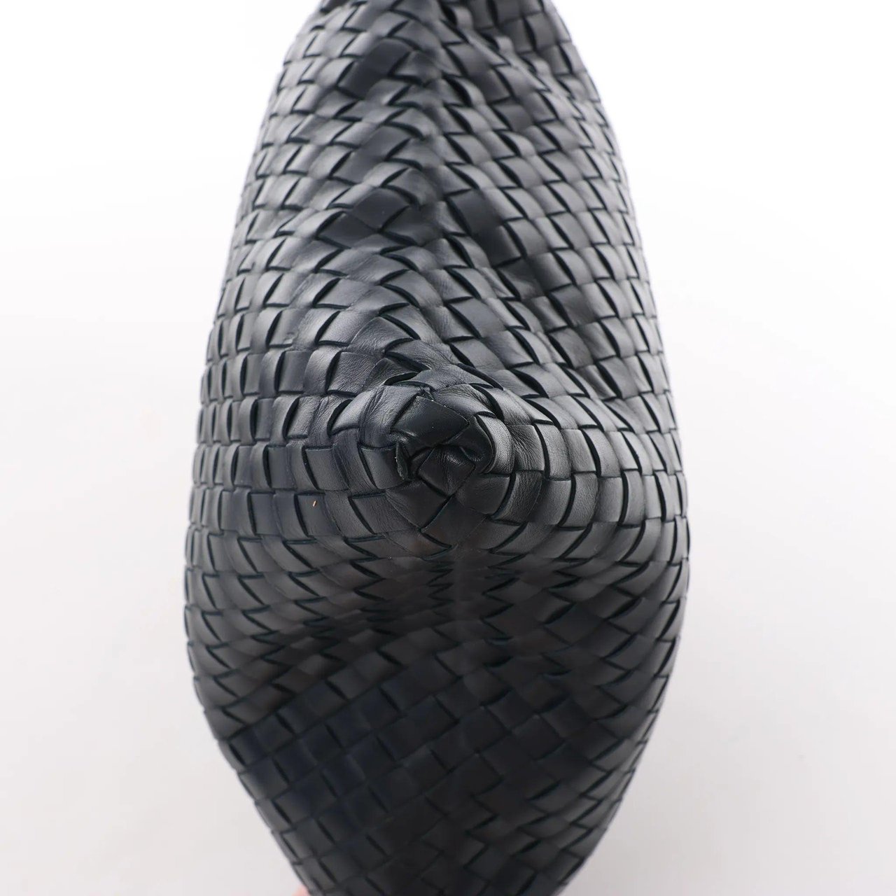 Bottega Veneta Bottega Veneta VN Intrecciato Crossbody Messenger Bag in Navy Blue Blauw