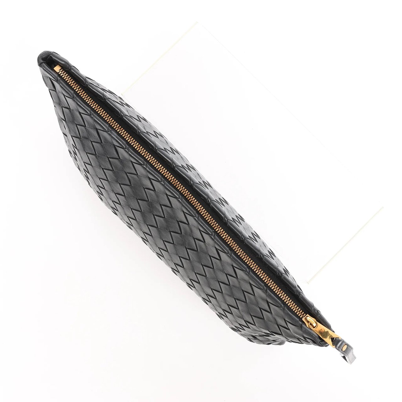 Bottega Veneta Bottega Veneta Intrecciato Leather Clutch bag in Black Zwart