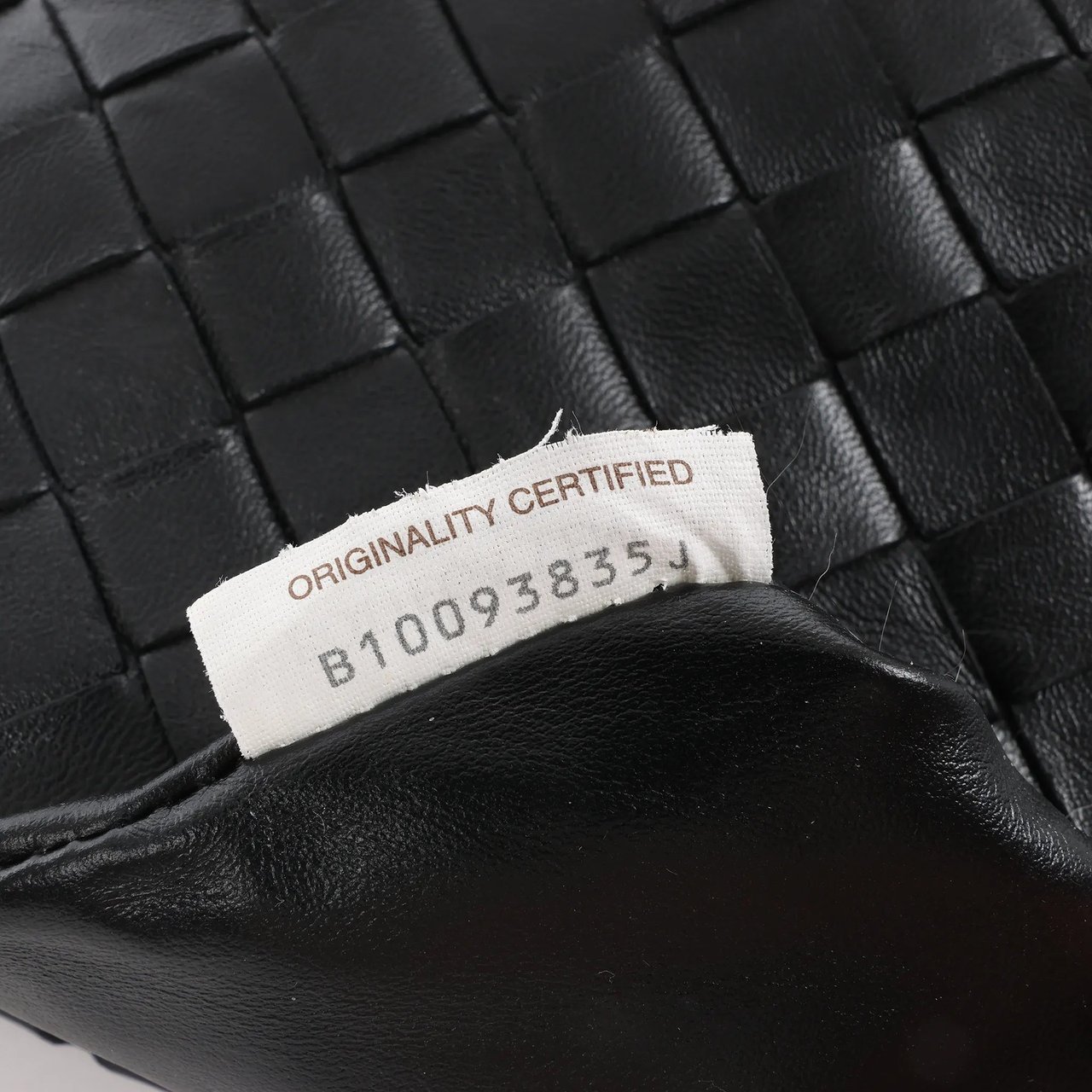 Bottega Veneta Bottega Veneta Intrecciato Leather Clutch bag in Black Zwart