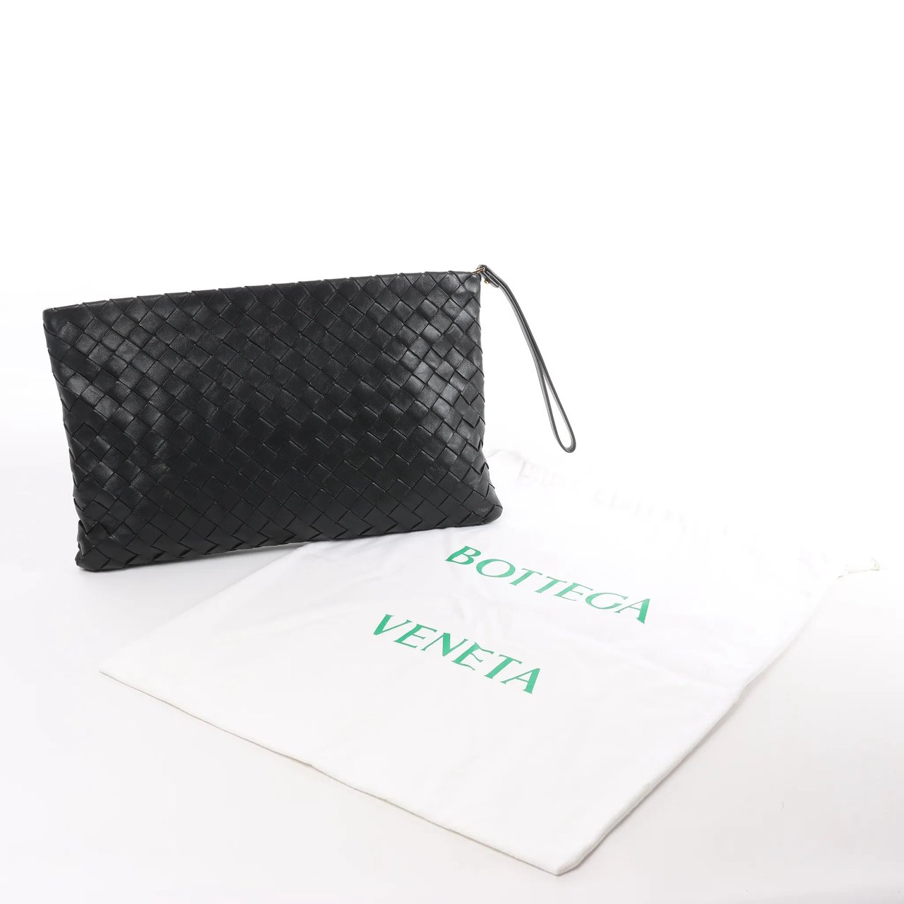 Bottega Veneta Bottega Veneta Intrecciato Leather Clutch bag in Black Zwart