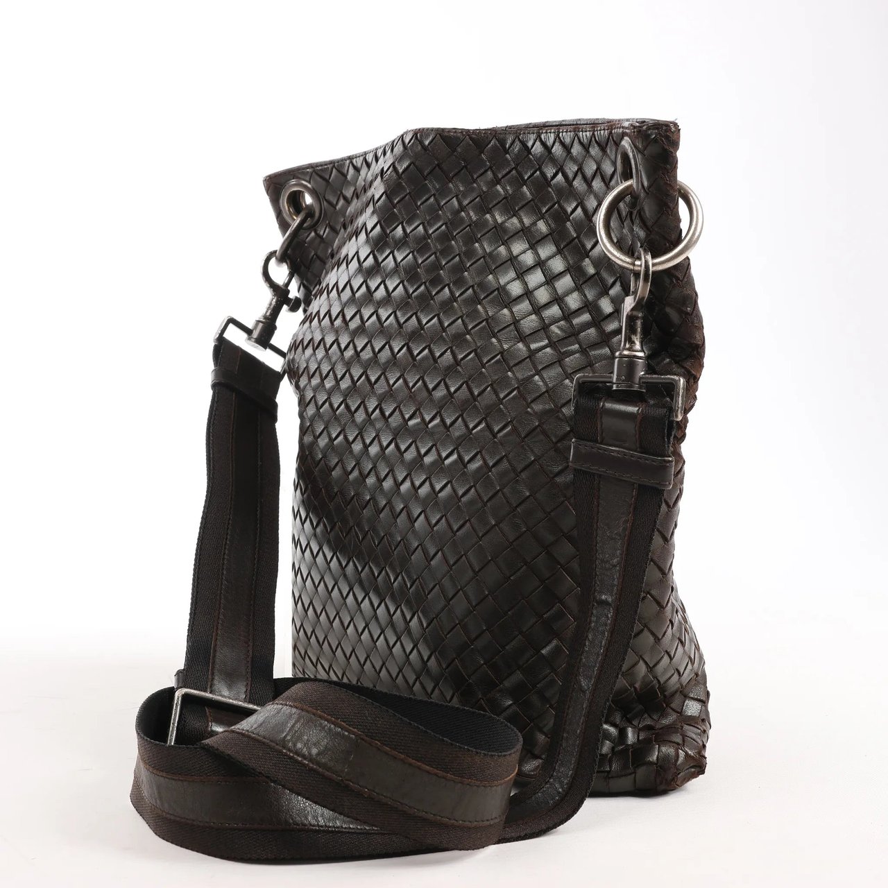 Bottega Veneta Bottega Veneta VN Intrecciato Crossbody Messenger Bag in Brown Bruin