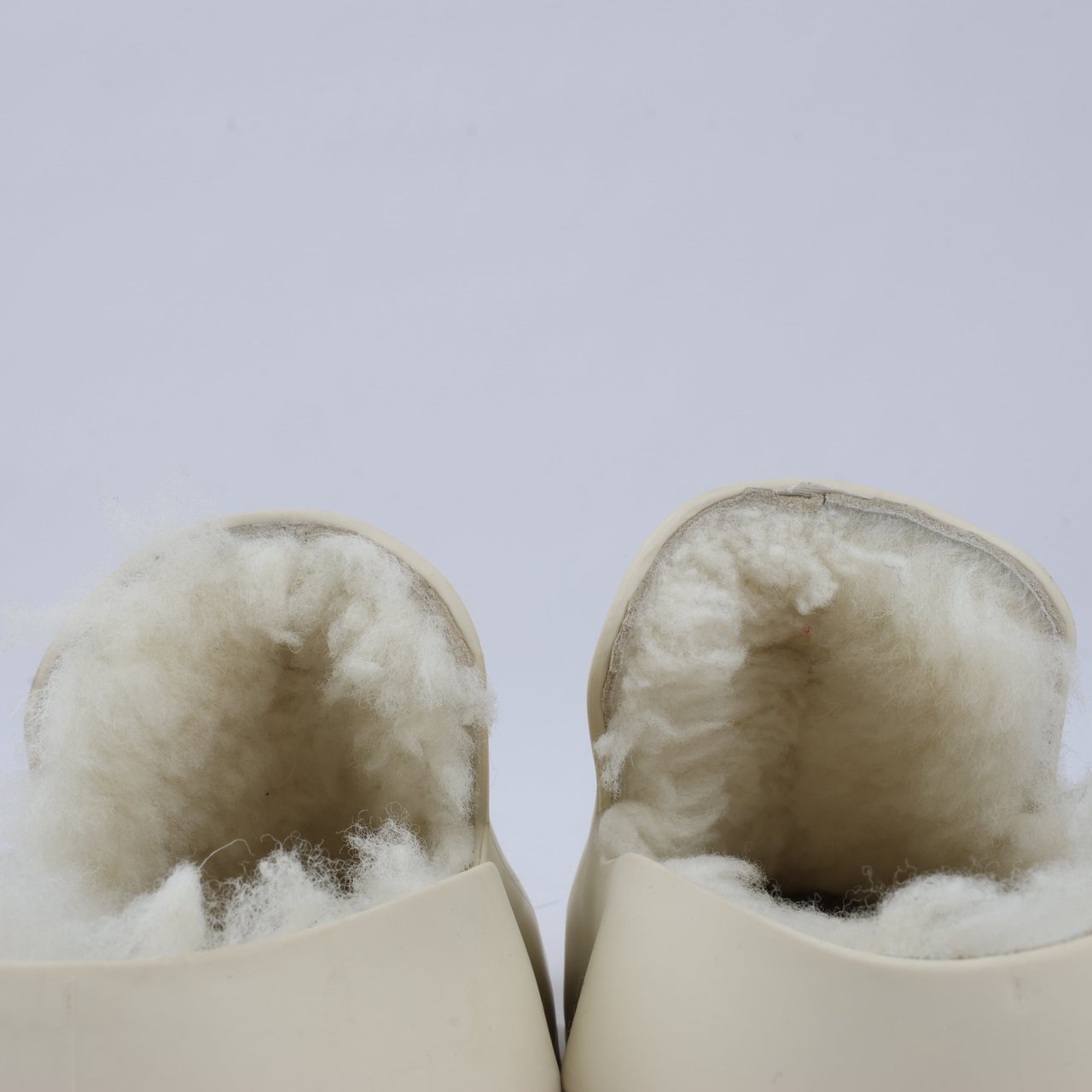 Bottega Veneta Bottega Veneta Puddle Shearling Cozy Matt Rubber Low Top Shoes in Ivory Beige
