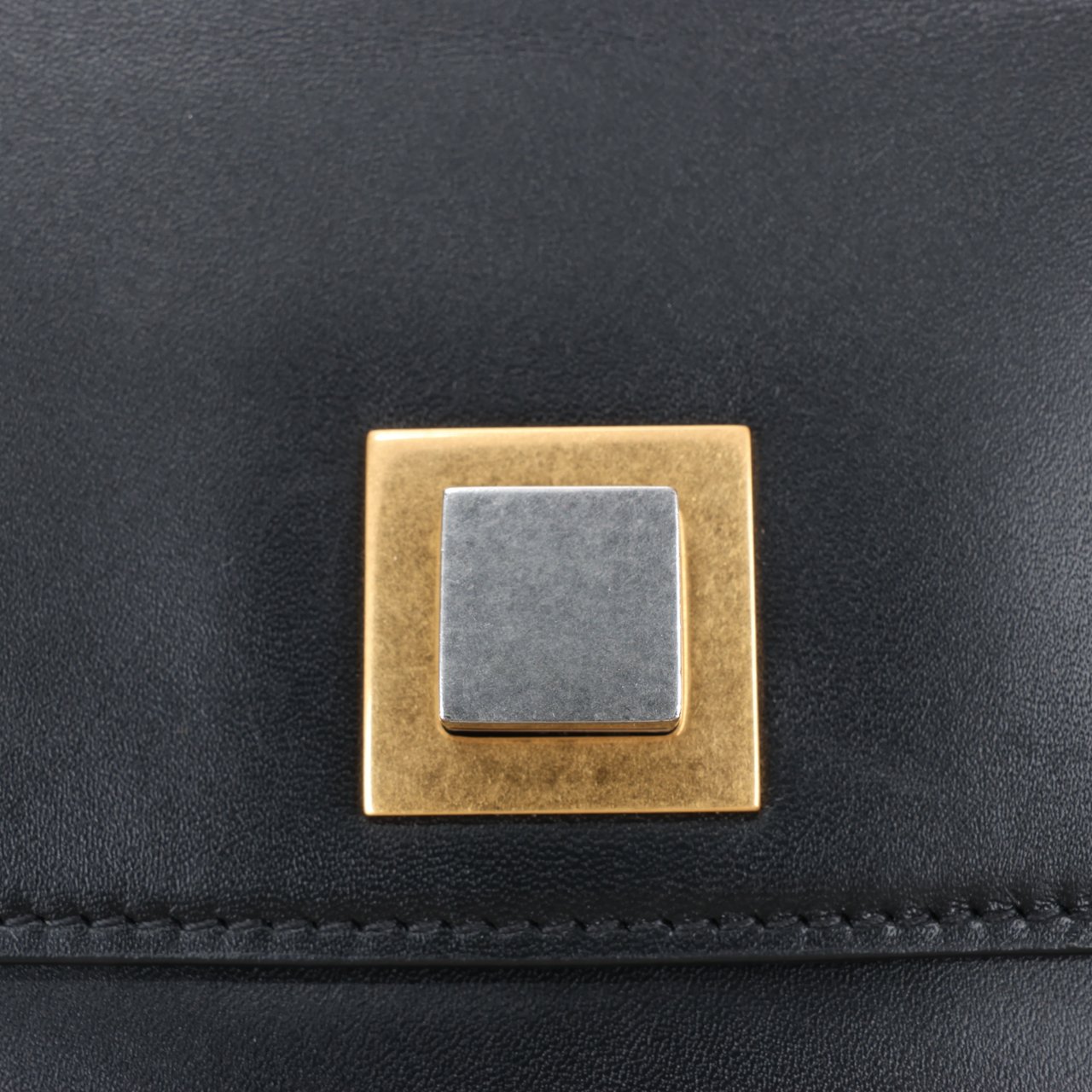 Bottega Veneta Black Smooth Leather Continental Wallet Zwart
