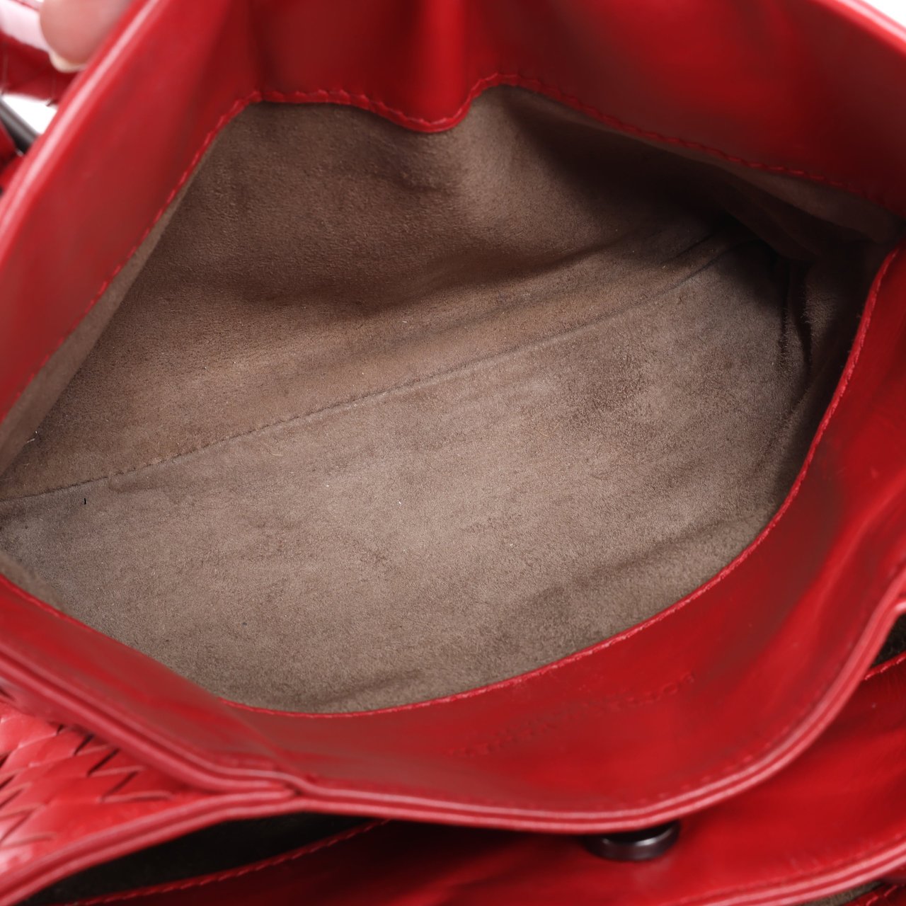 Bottega Veneta Intrecciato Roma Leather Handbag in Red Rood