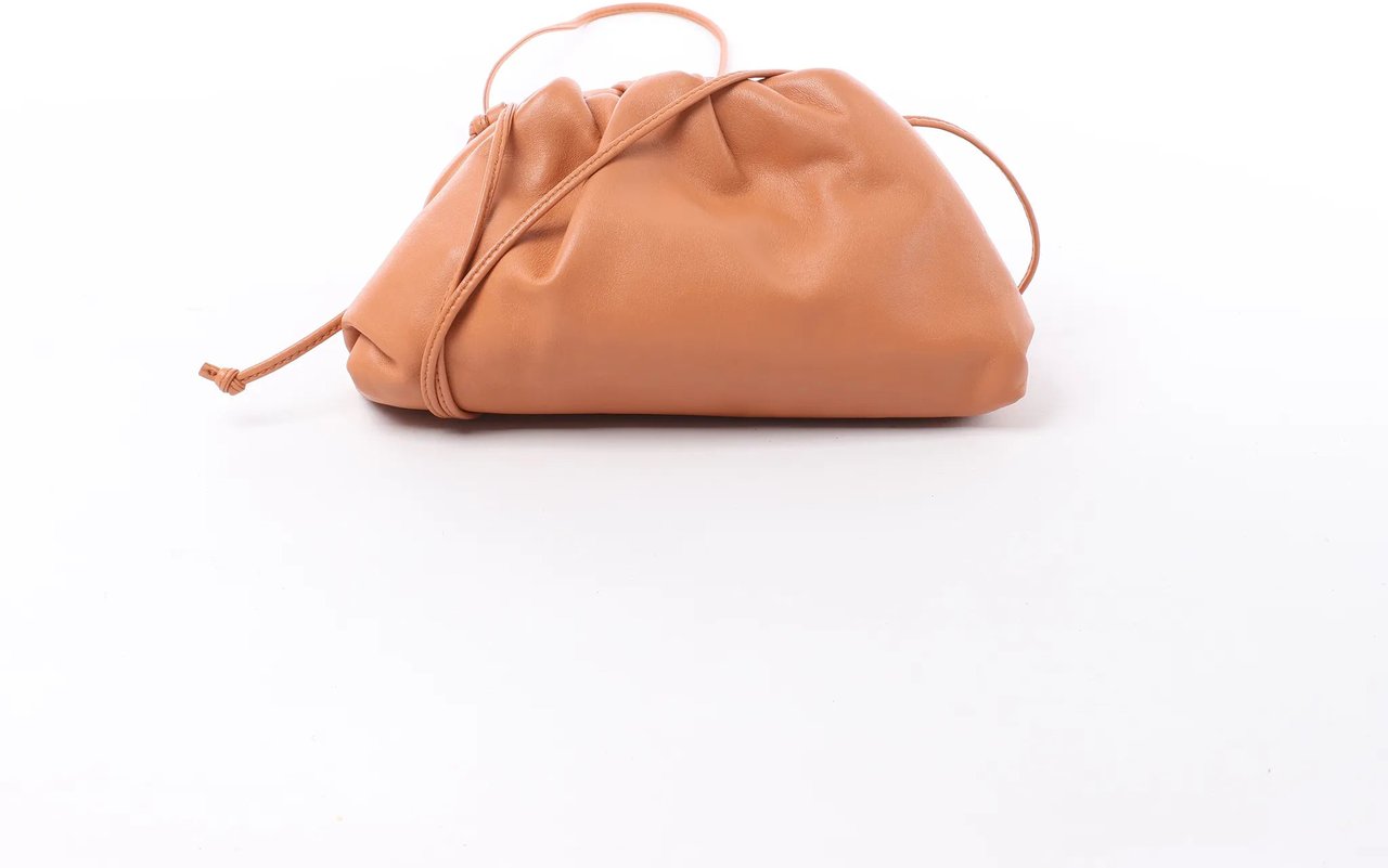 Bottega Veneta Mini The Pouch Leather Crossbody bag in Brown Bruin