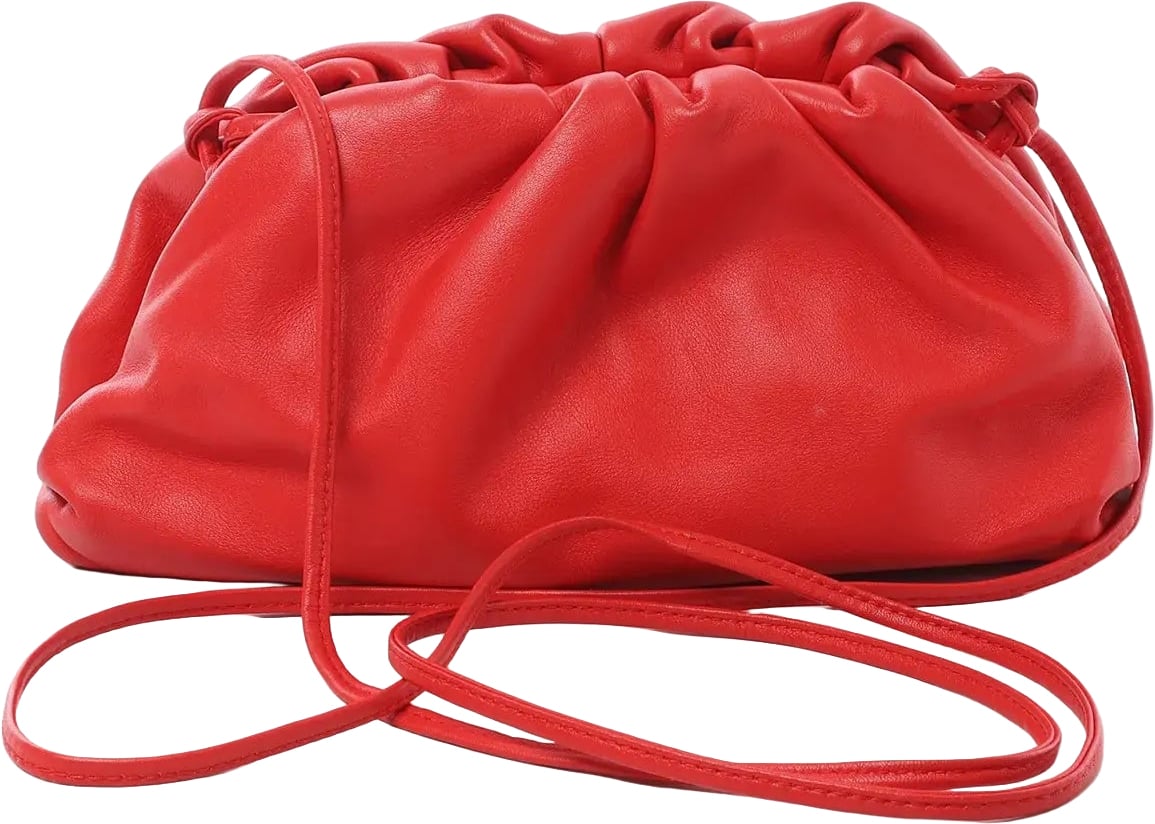 Bottega Veneta Mini The Pouch Leather Crossbody bag in Red Rood