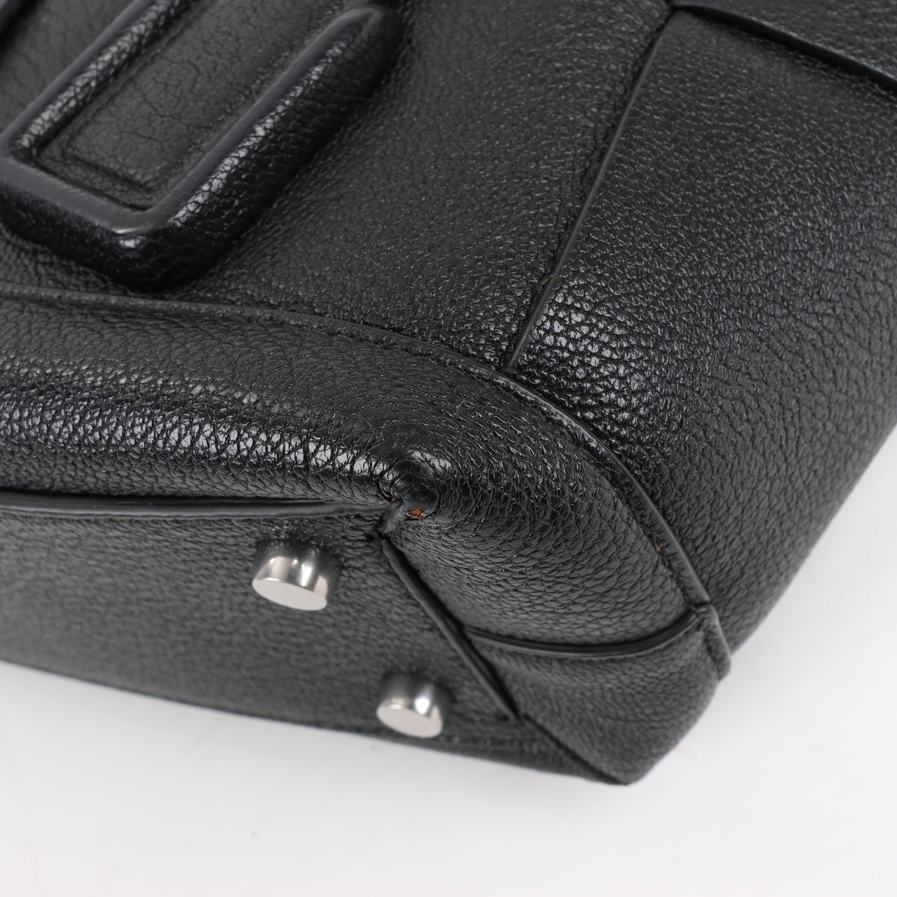 Bottega Veneta Arco Mini Leather Maxi Intrecciato 2Way Handbag in Black Zwart