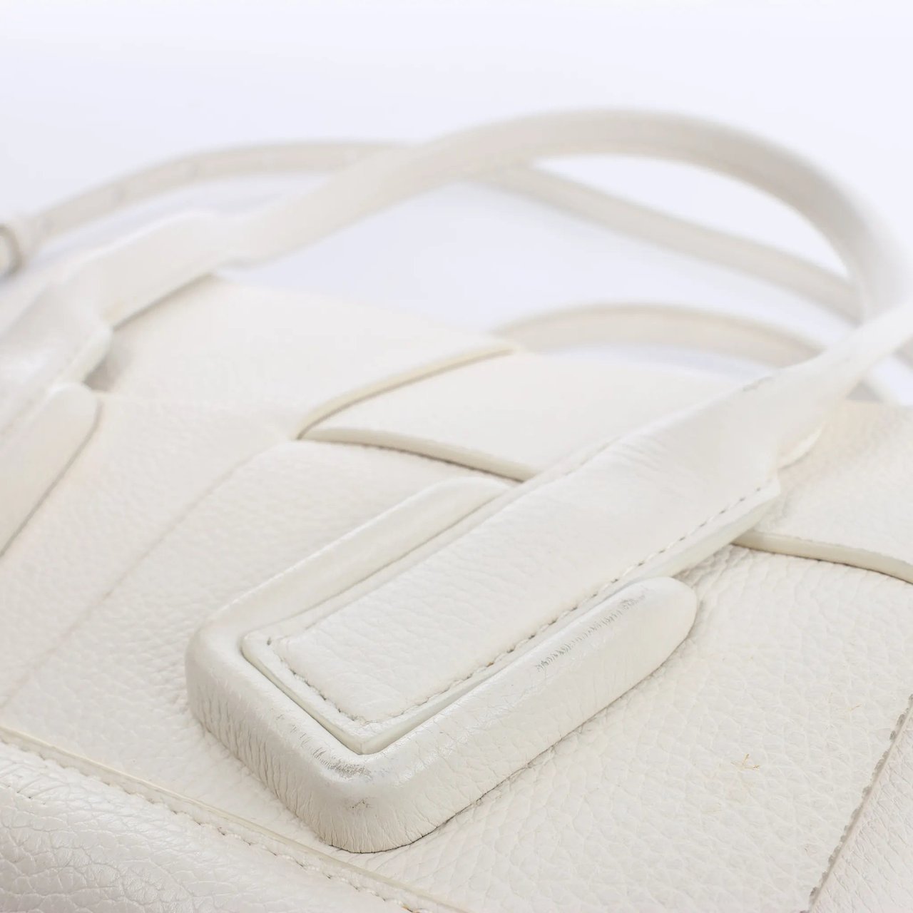 Bottega Veneta Arco Mini Leather Maxi Intrecciato 2Way Handbag in White Divers