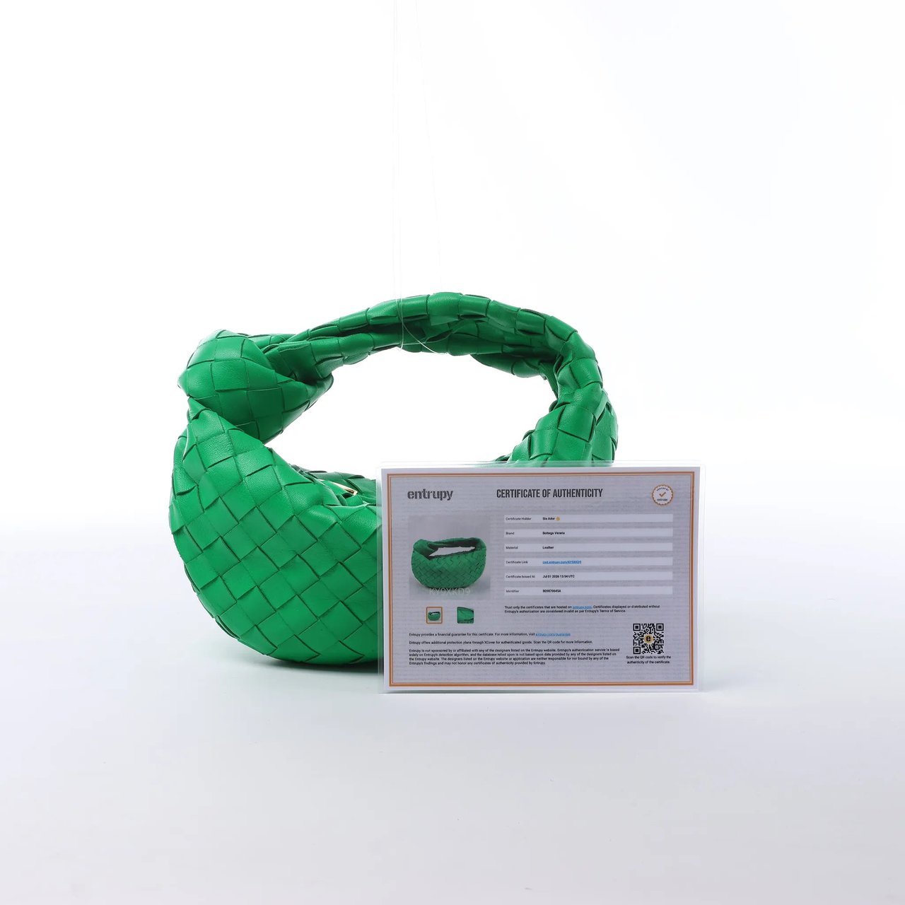 Bottega Veneta Jodie Mini Intrecciato Leather Handbag in Green Groen