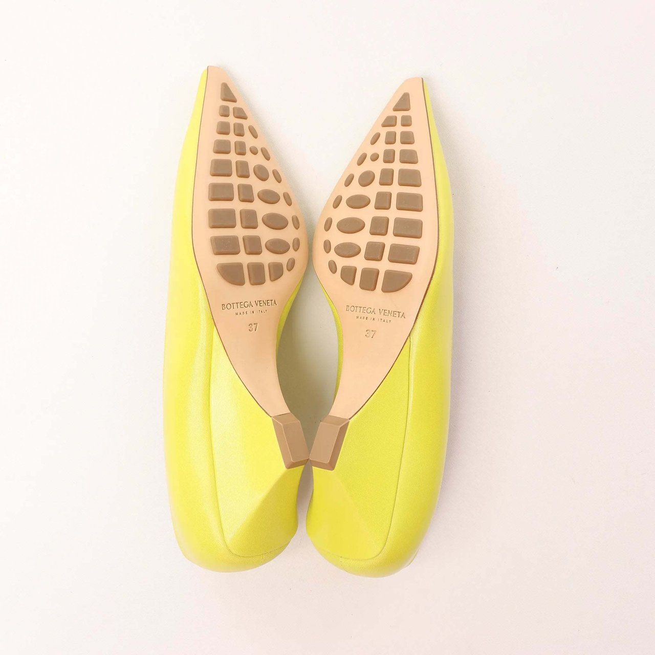 Bottega Veneta Leather Pointed Heels in Yellow, Size 37 EU Wit