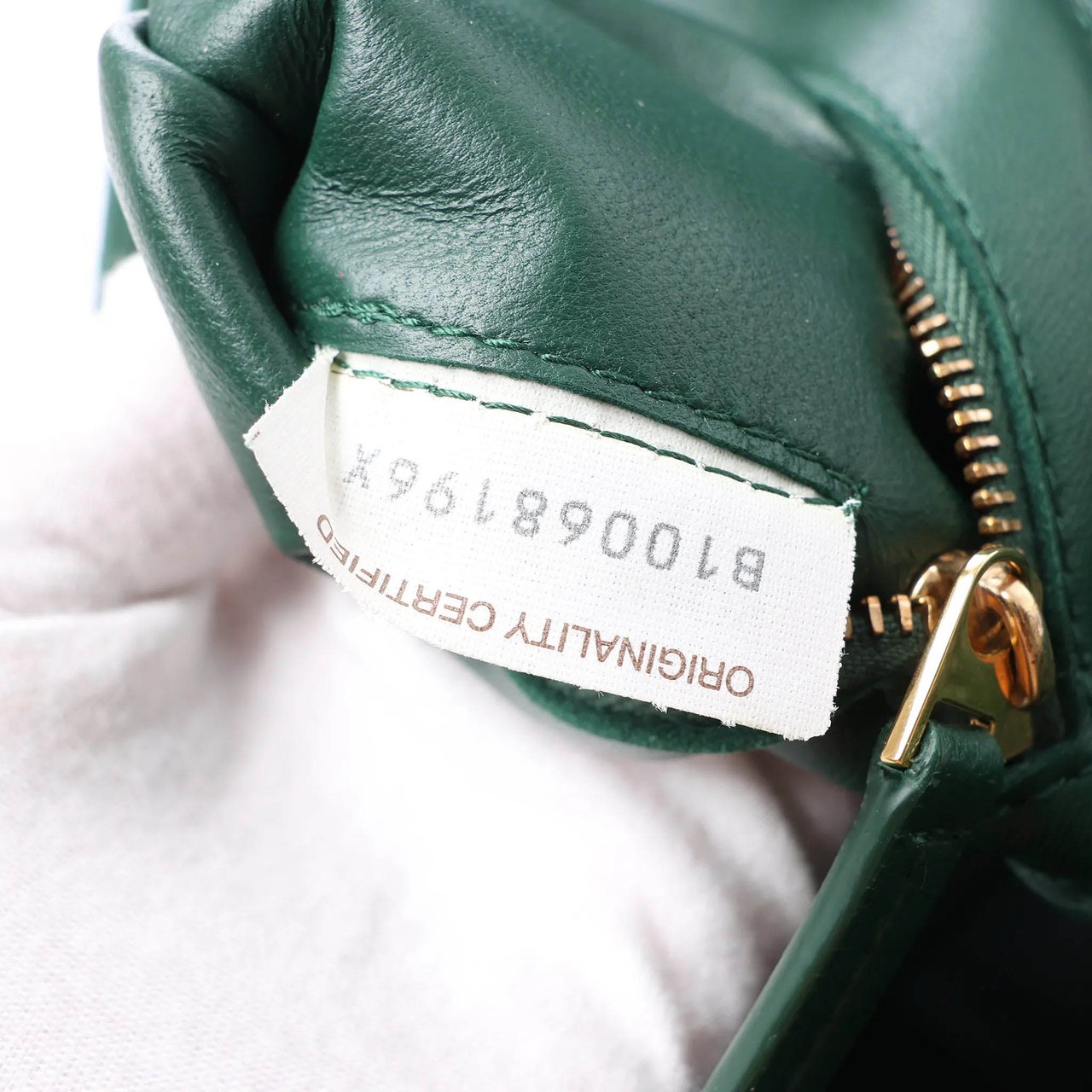 Bottega Veneta Cassette Maxi Intrecciato Leather Crossbody Bag in Green Beige
