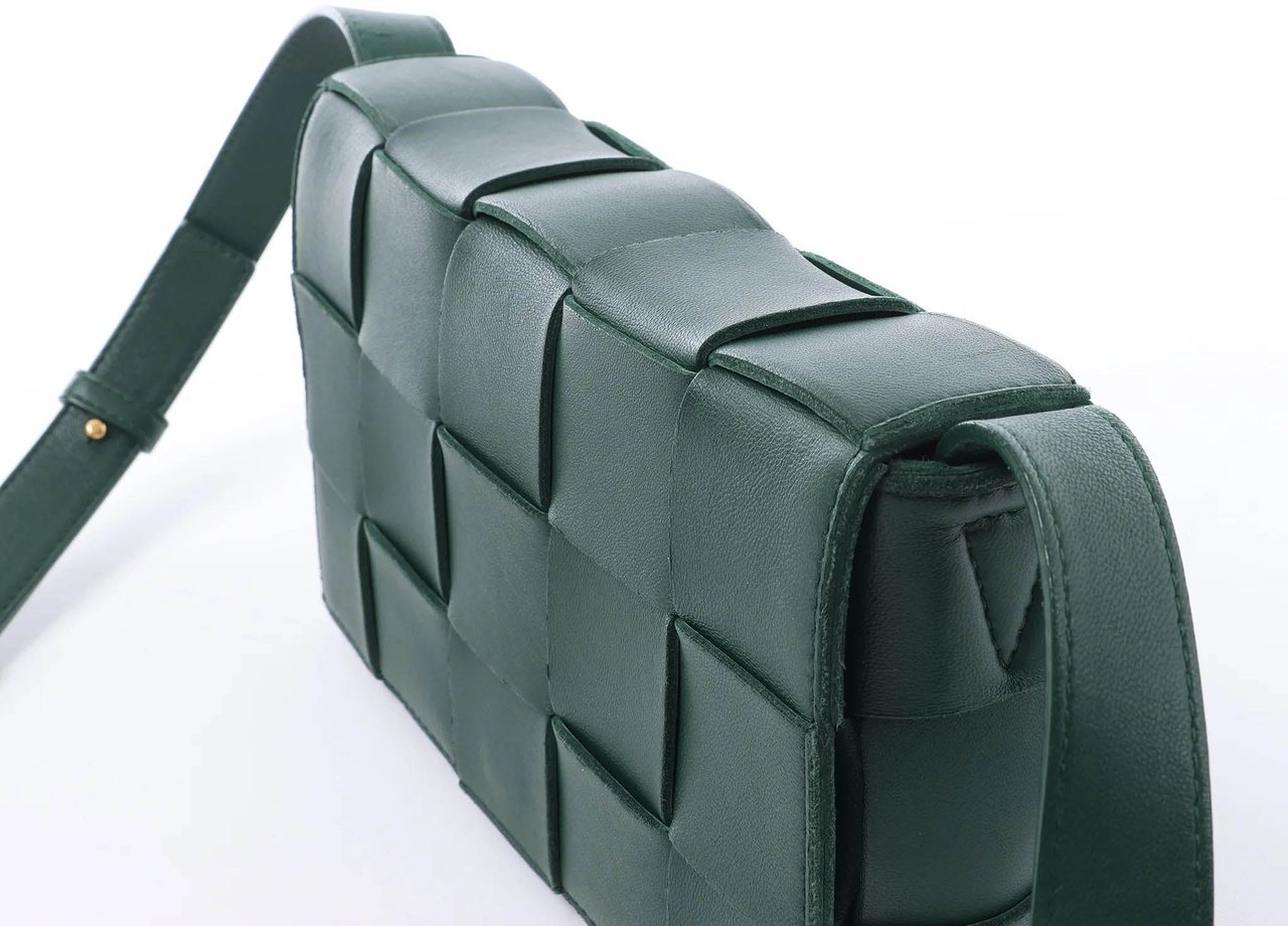 Bottega Veneta Cassette Maxi Intrecciato Leather Crossbody Bag in Green Beige