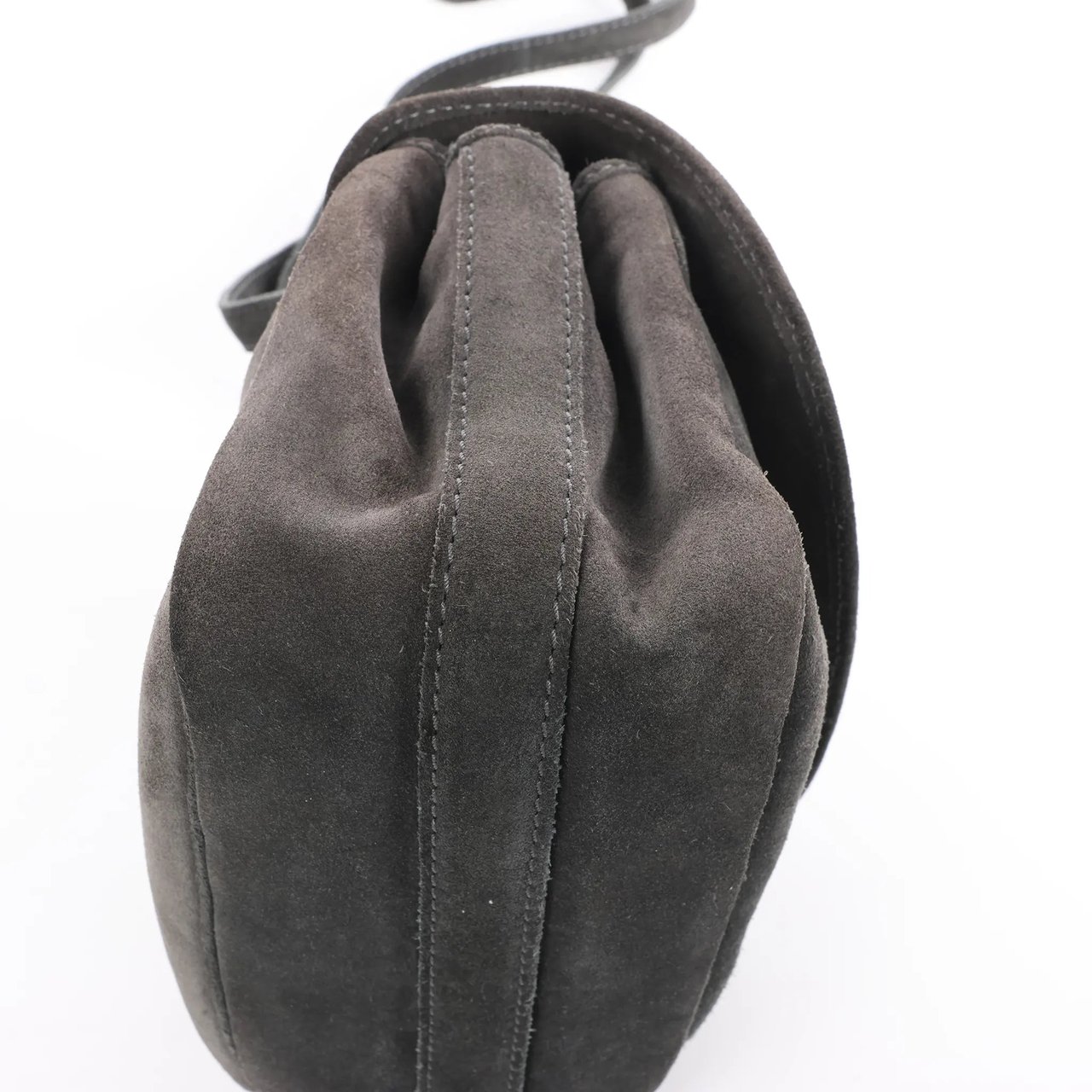 Bottega Veneta Suede 2Way Handbag in Gray Grijs