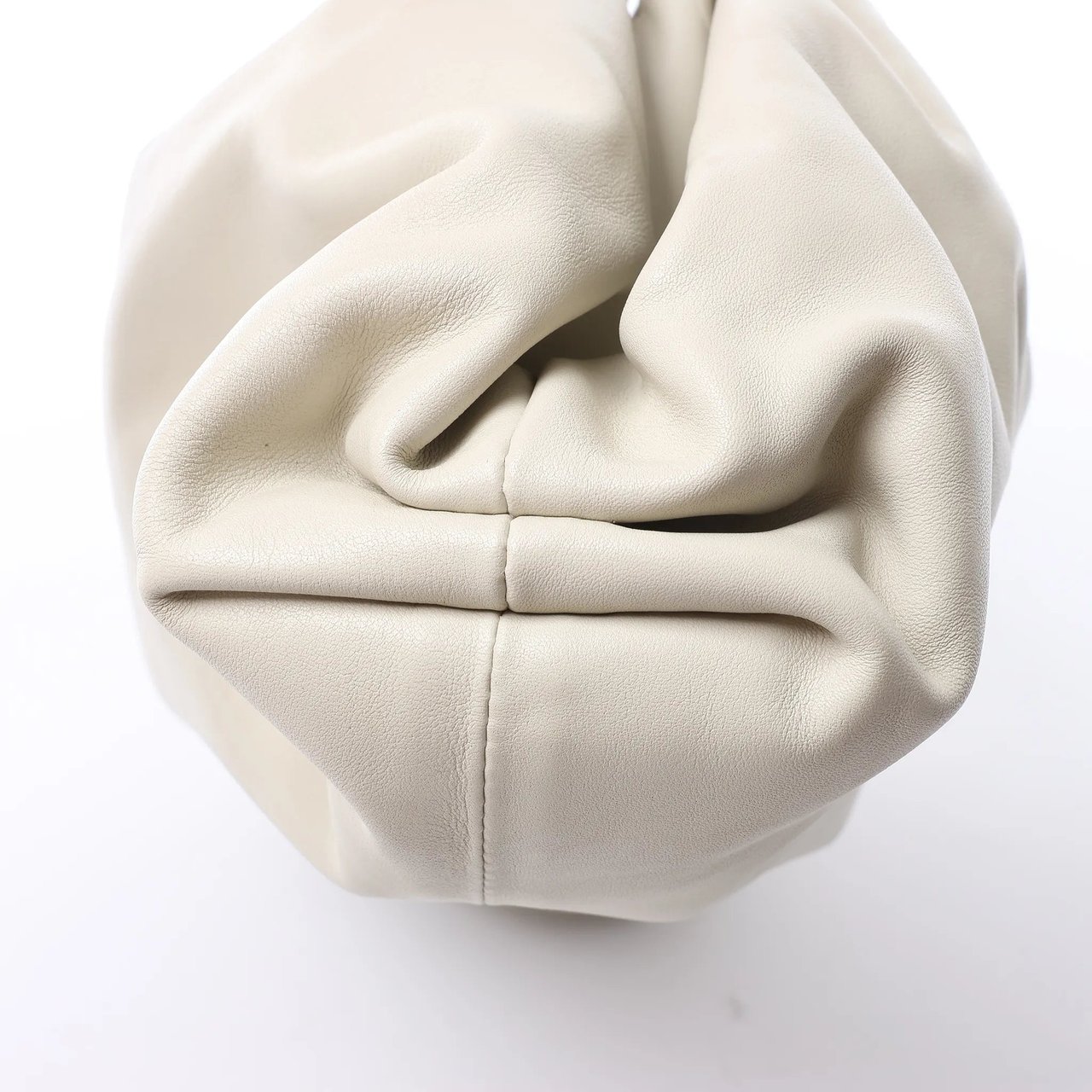 Bottega Veneta The Pouch Oversize Leather Clutch Bag in Beige Beige