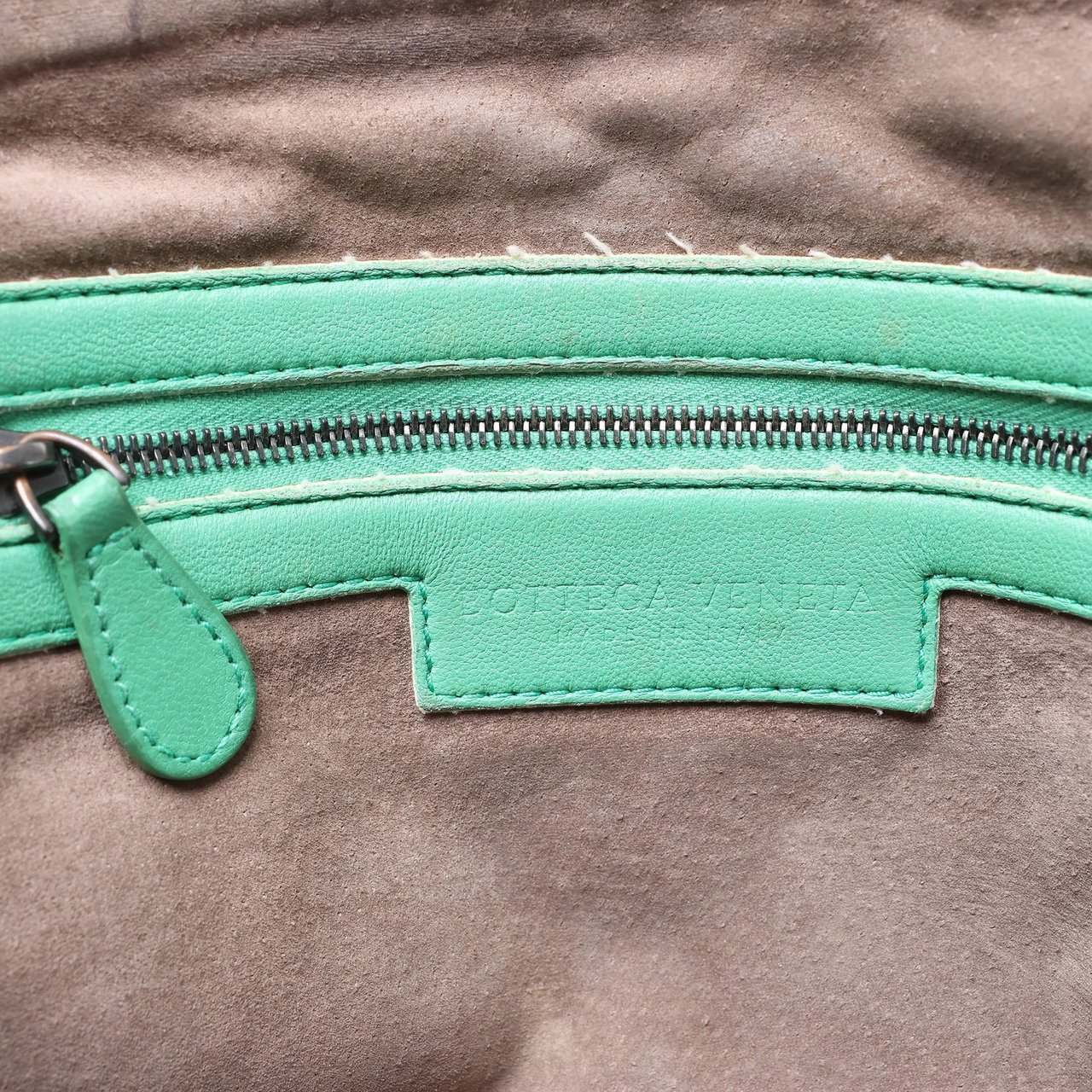 Bottega Veneta Nodini Intrecciato Leather Crossbody Bag in Green Divers