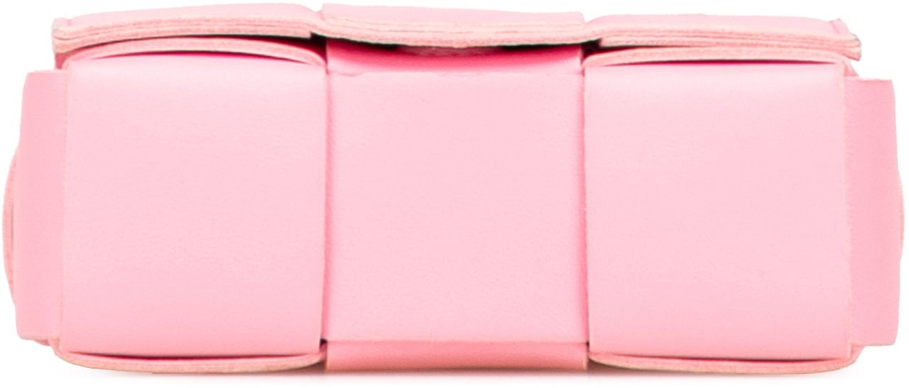 Bottega Veneta Candy Nappa Intrecciato Cassette Crossbody Roze