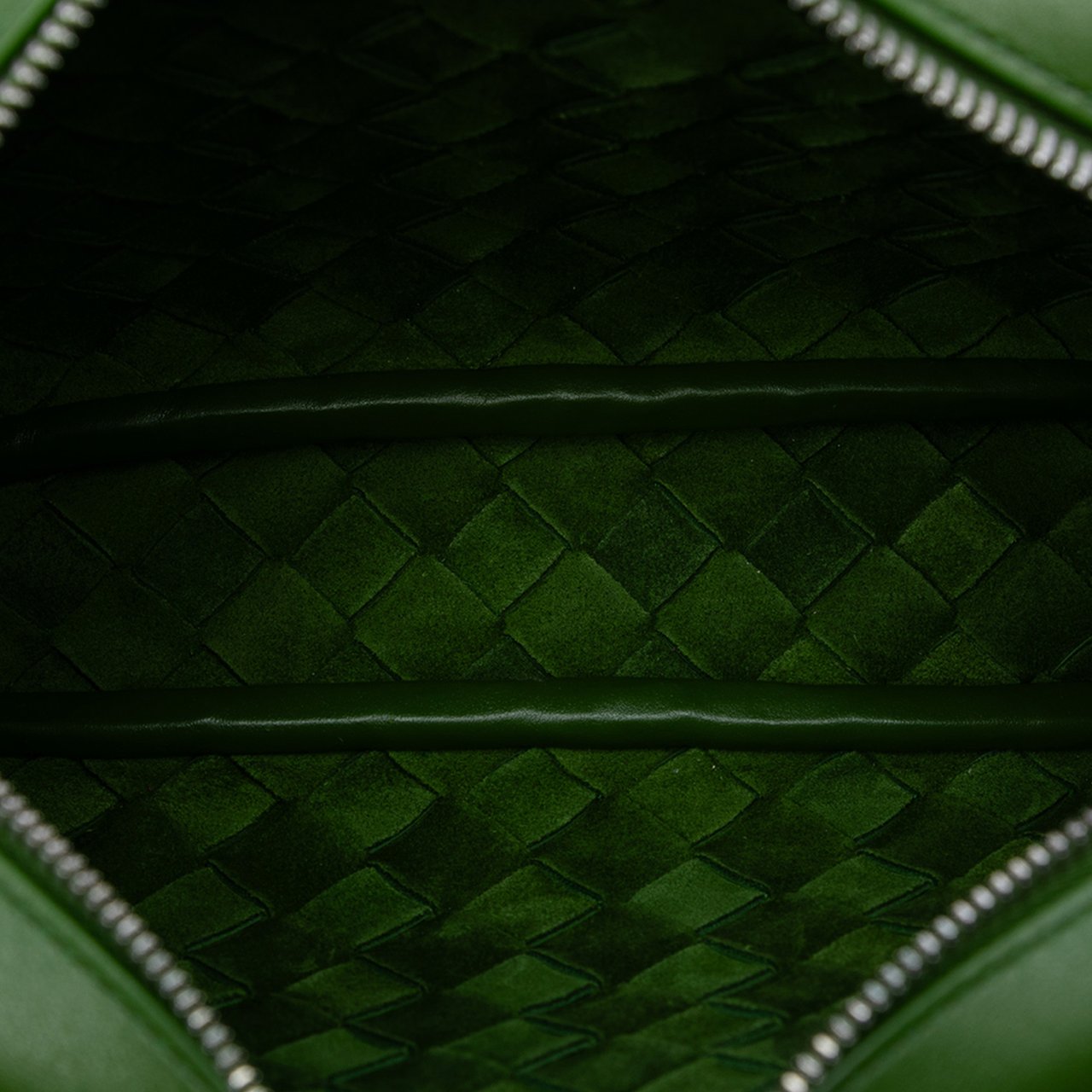 Bottega Veneta Nappa Intrecciato Crossbody Groen