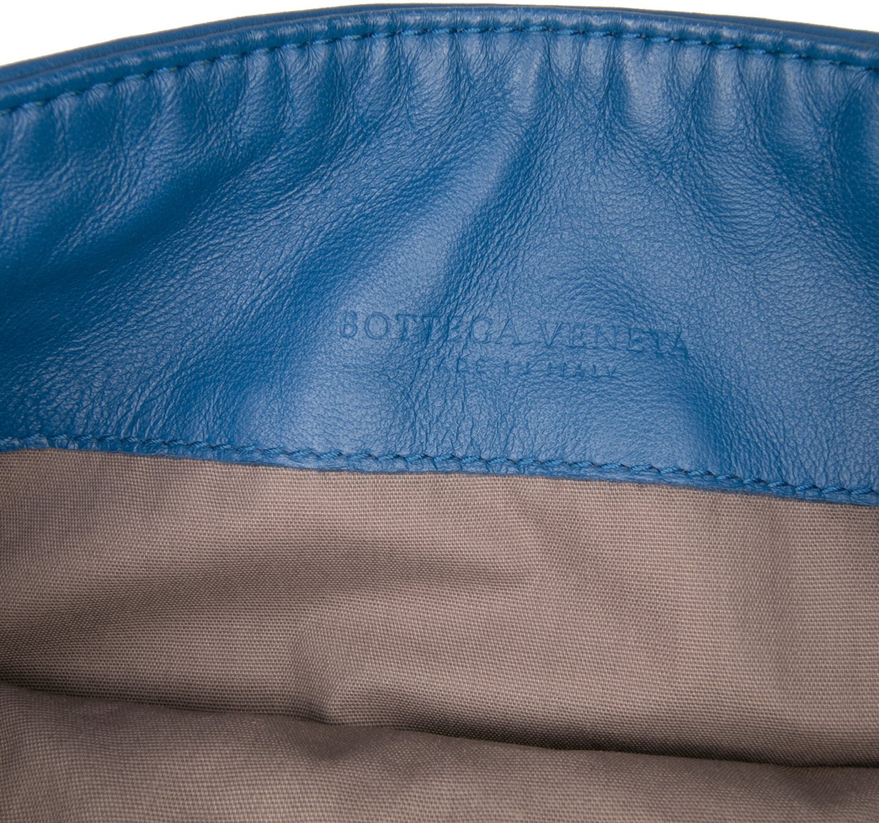 Bottega Veneta Nappa Intrecciato Crossbody Blauw