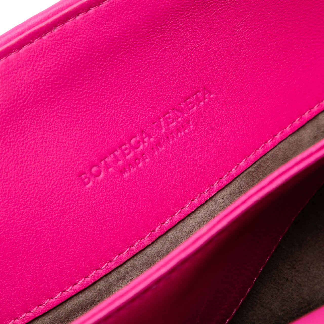 Bottega Veneta Medium Nappa Intrecciato Olimpia Shoulder Bag Roze