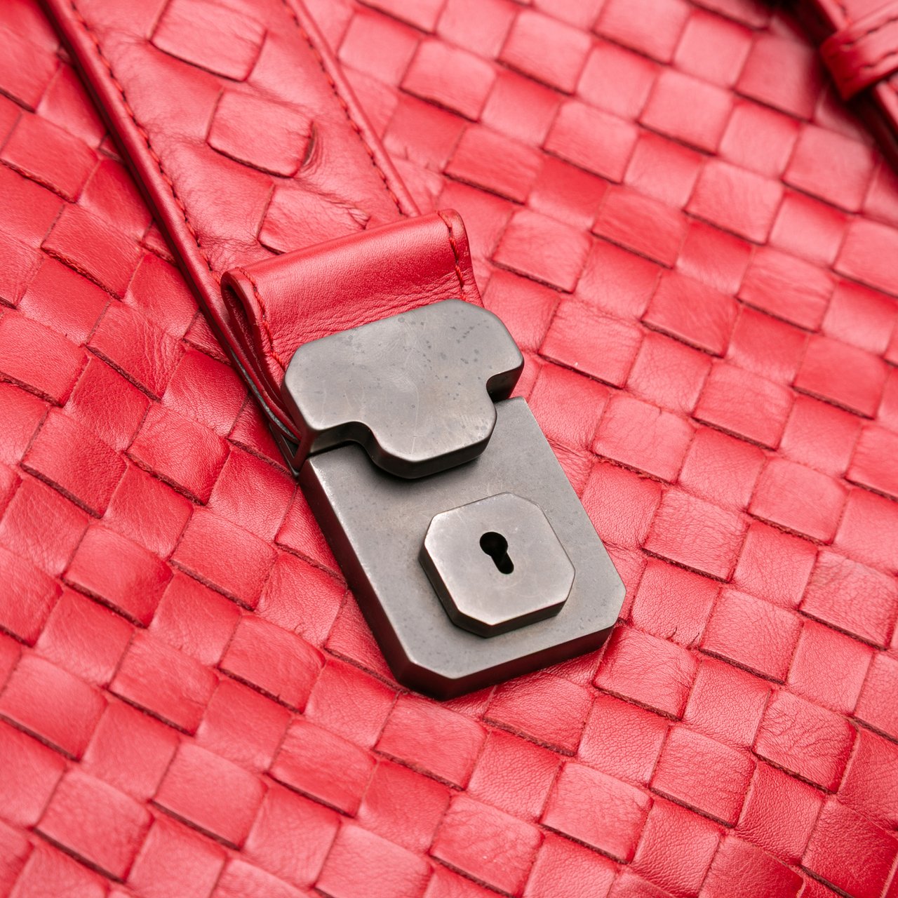 Bottega Veneta Medium Nappa Intrecciato Roma Tote Rood