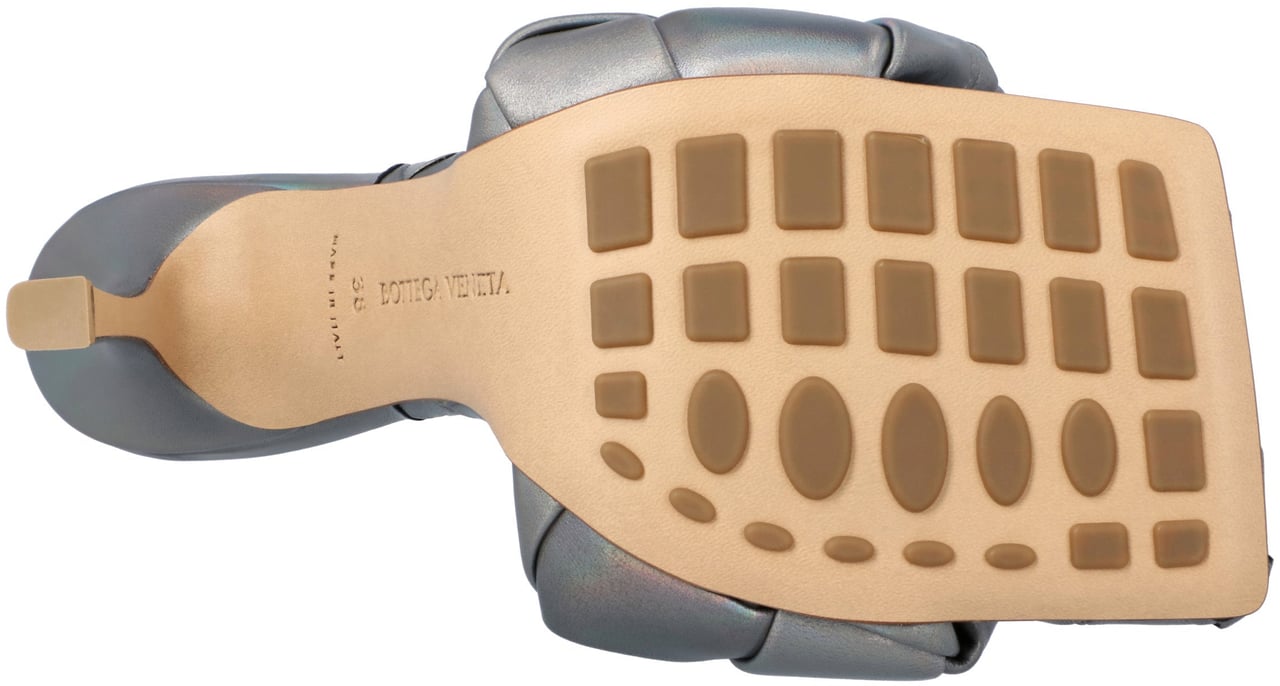 Bottega Veneta Metallic Grey Lido Mules Grijs
