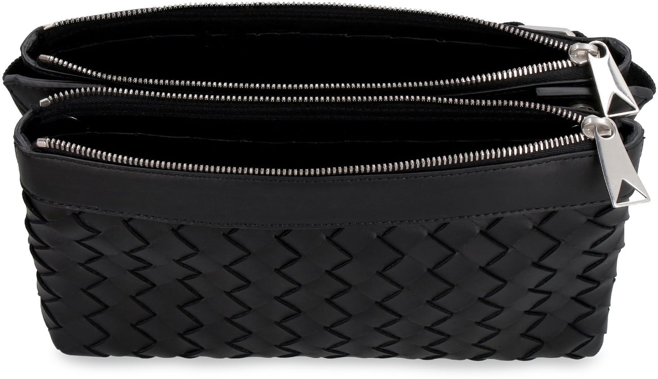 Bottega Veneta Intrecciato Hydrology messenger bag Zwart