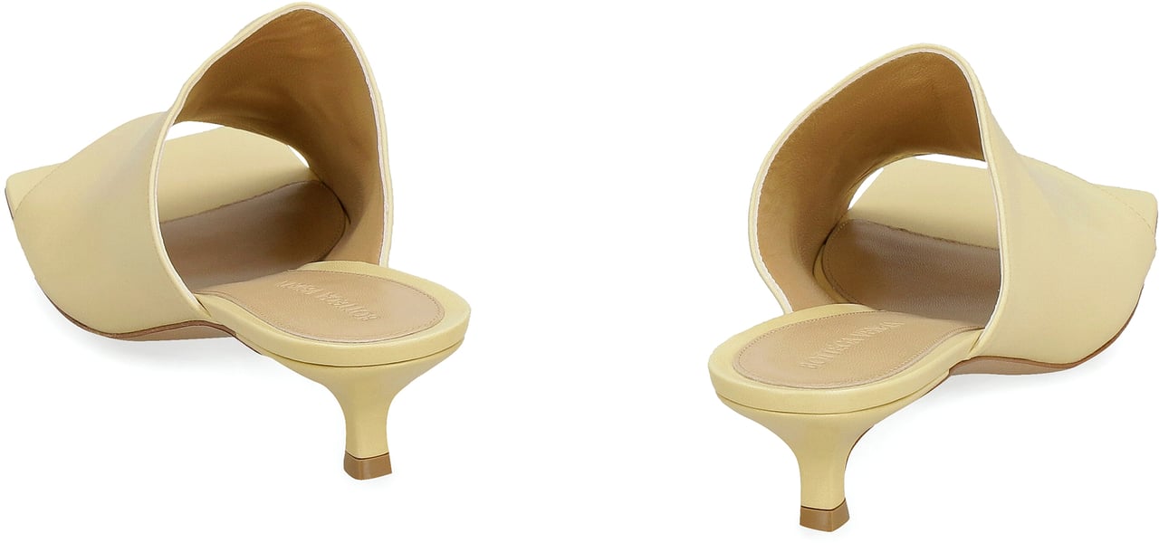 Bottega Veneta Stretch leather mules Geel