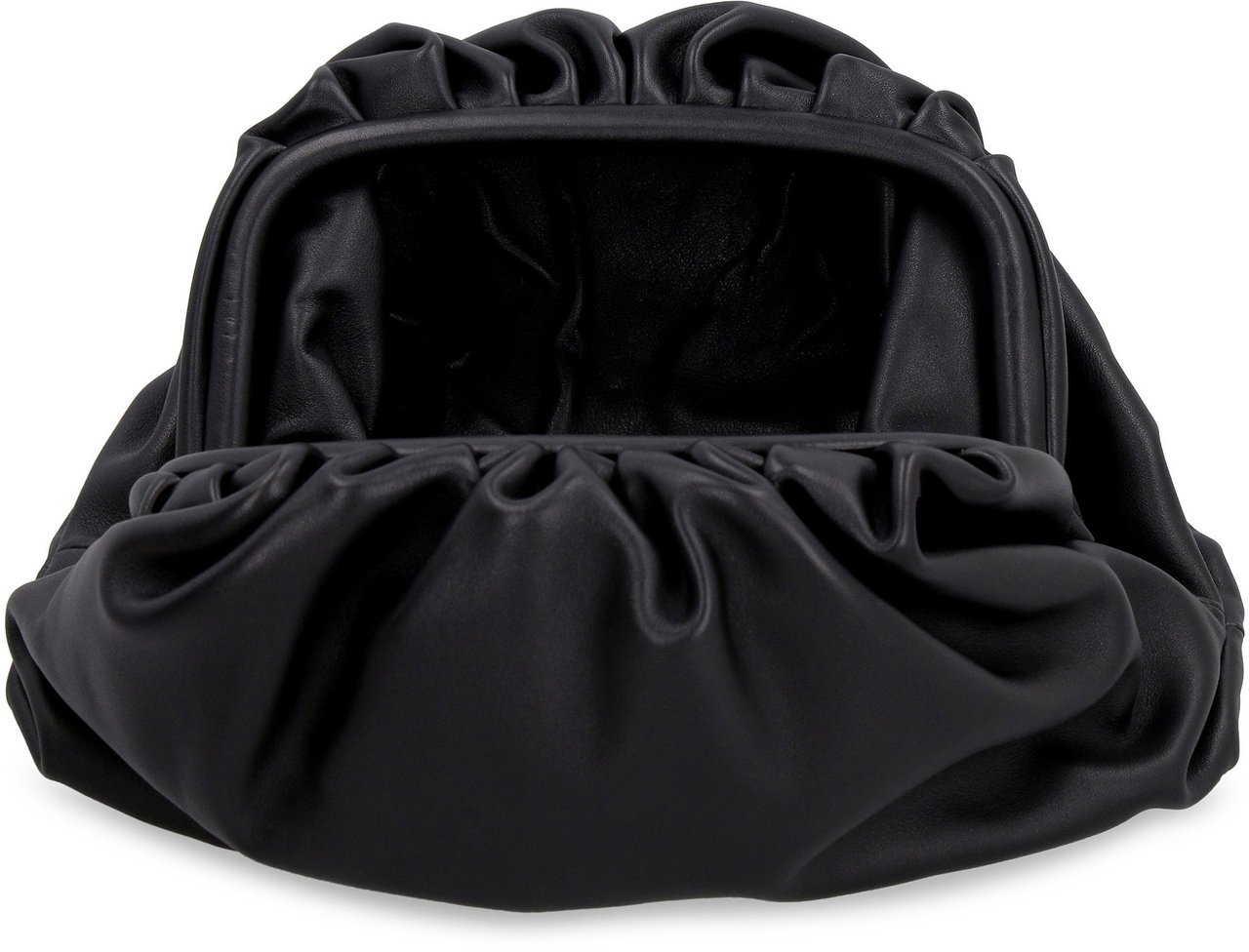 Bottega Veneta Teen Pouch leather clutch Zwart