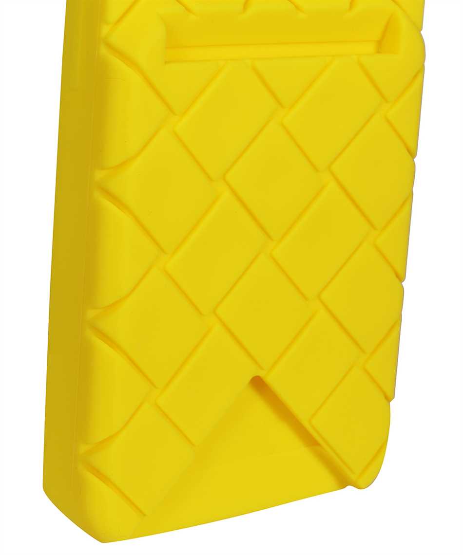 Bottega Veneta iPhone 13 Pro case Geel