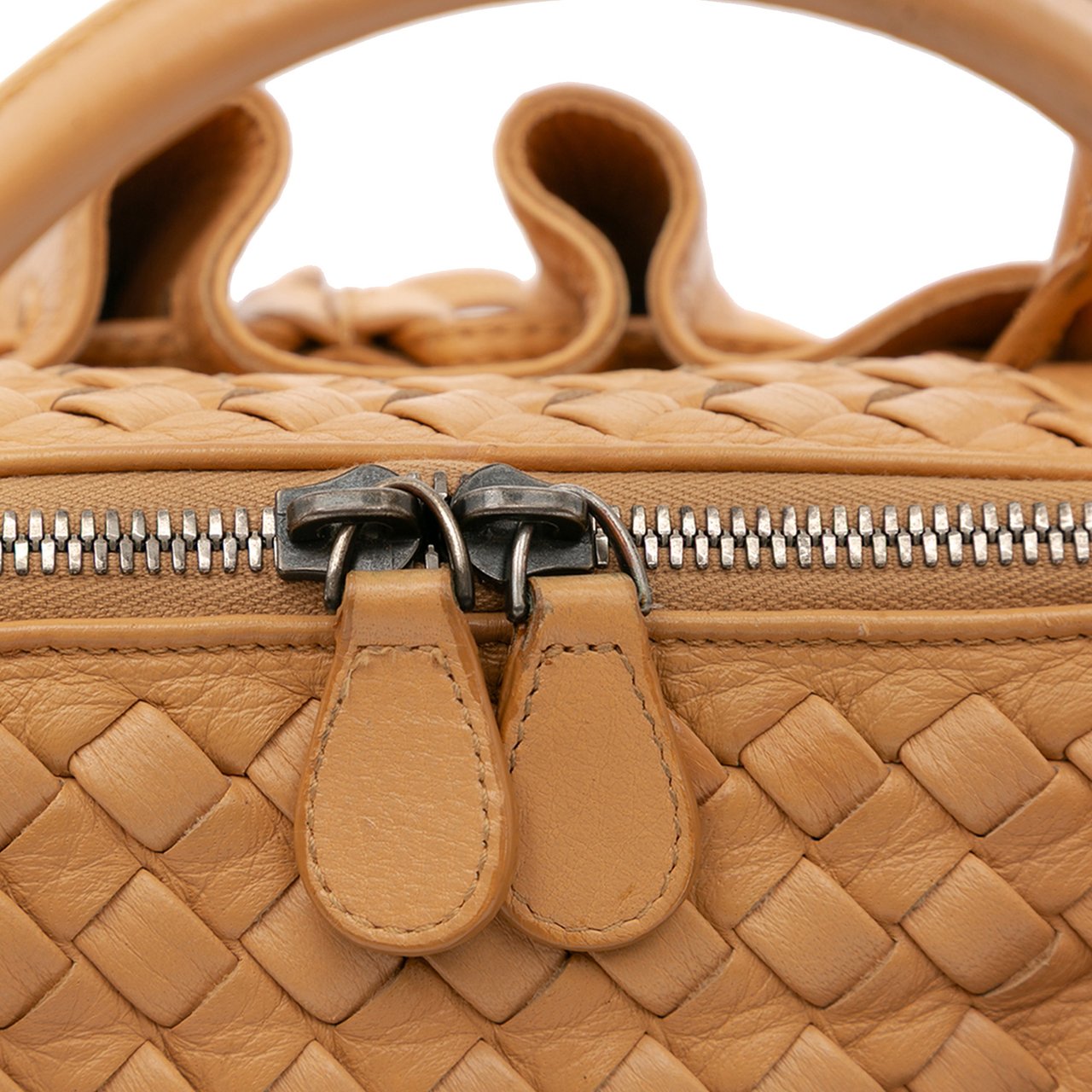 Bottega Veneta Intrecciato Trimmed Leather Handbag Bruin
