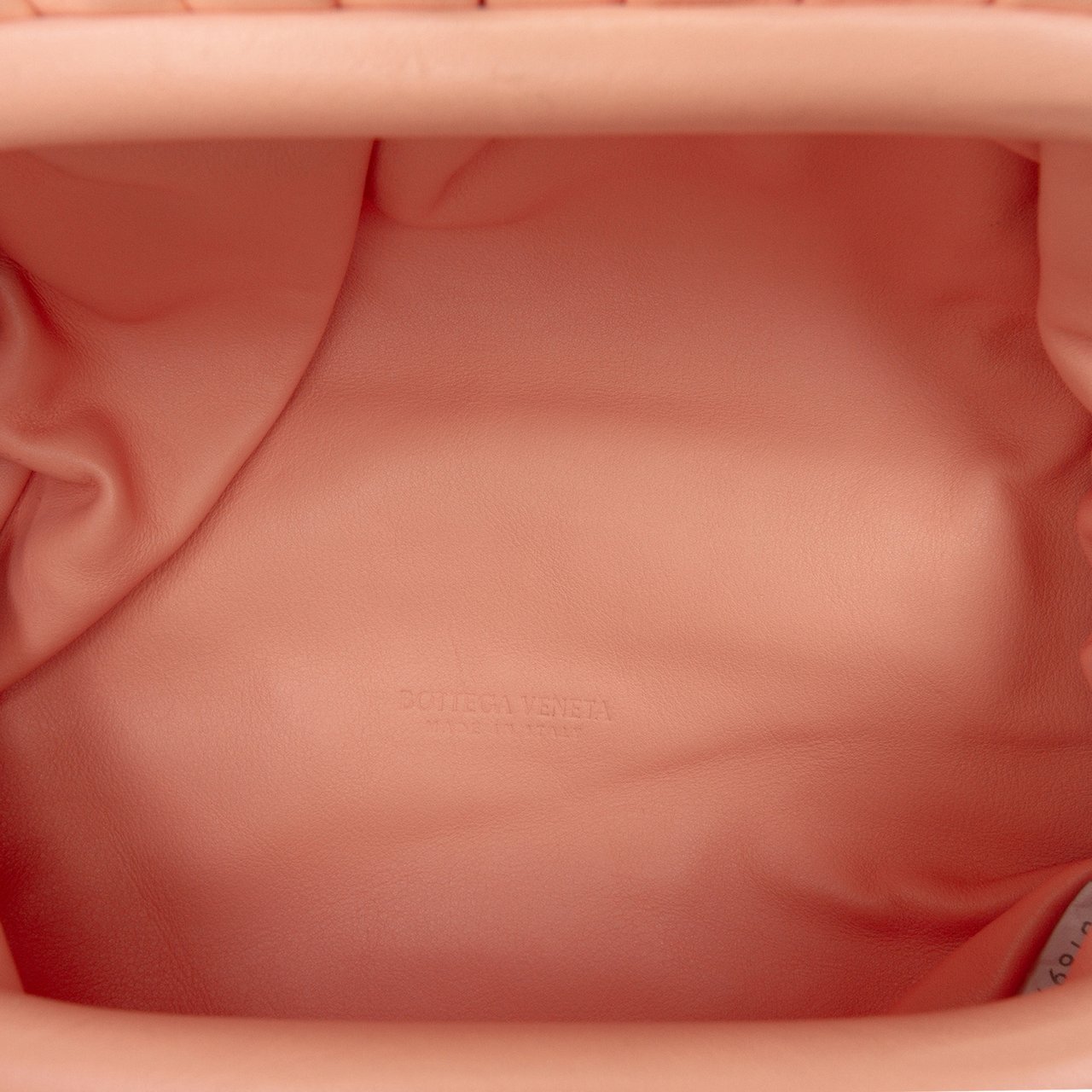 Bottega Veneta Lambskin Belt Chain Pouch Roze
