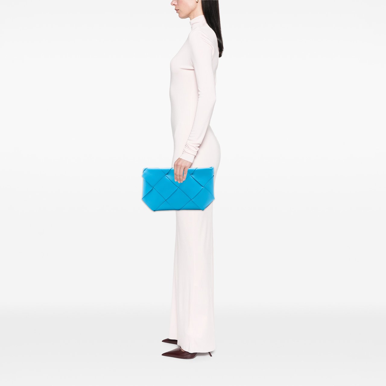 Bottega Veneta Nappa Maxi Intrecciato Clutch Blauw