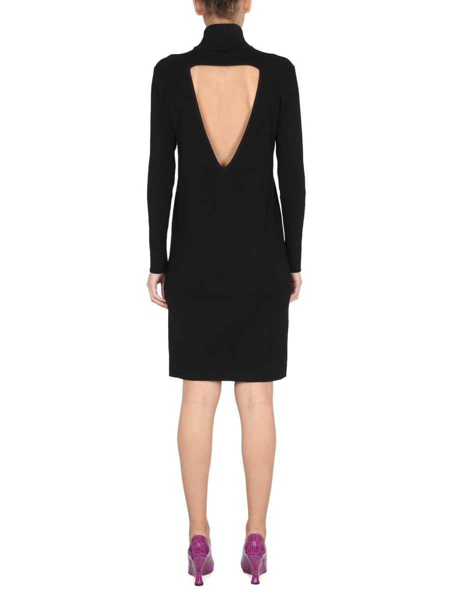Bottega Veneta High Neck Ribbed Knit Dress with Textured Silhouette Zwart