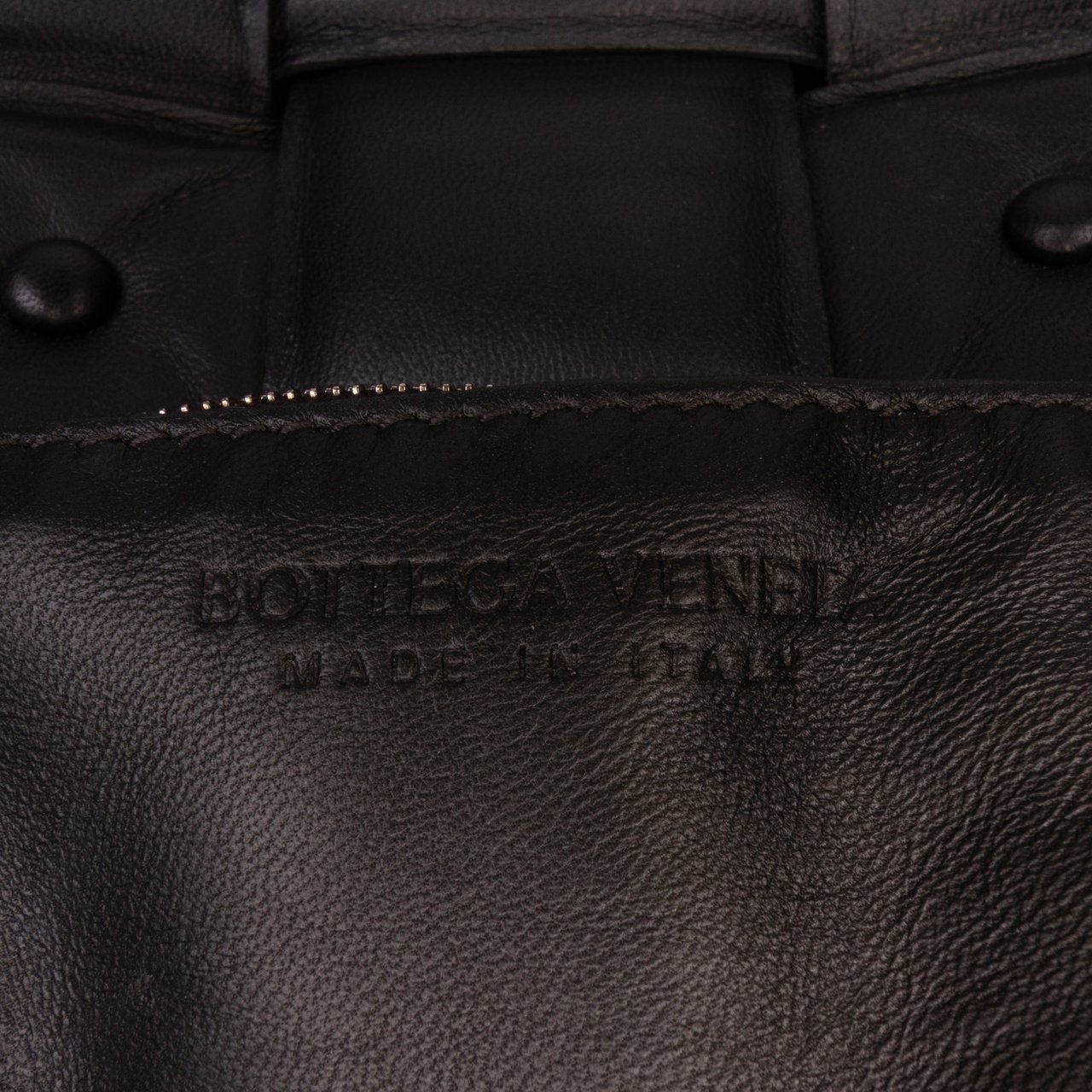 Bottega Veneta Nappa Intrecciato Padded Chain Cassette Satchel Zwart