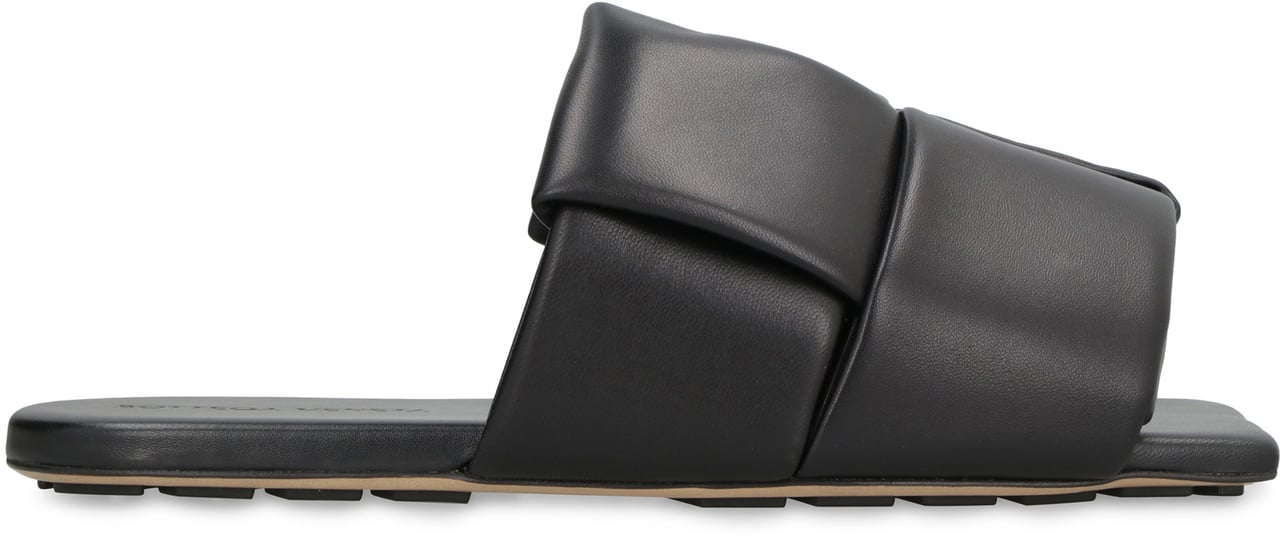 Bottega Veneta Patch leather mules Zwart